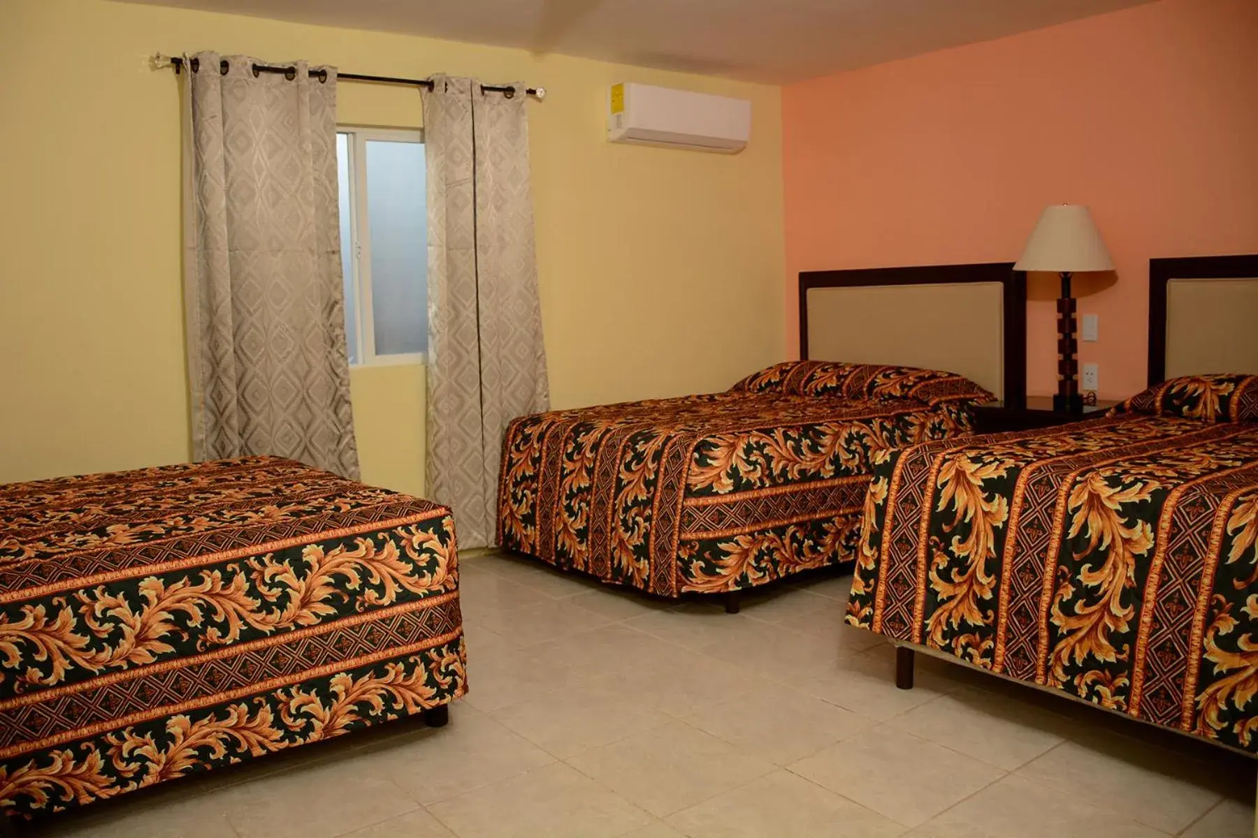 Bed in DURAZNO INN