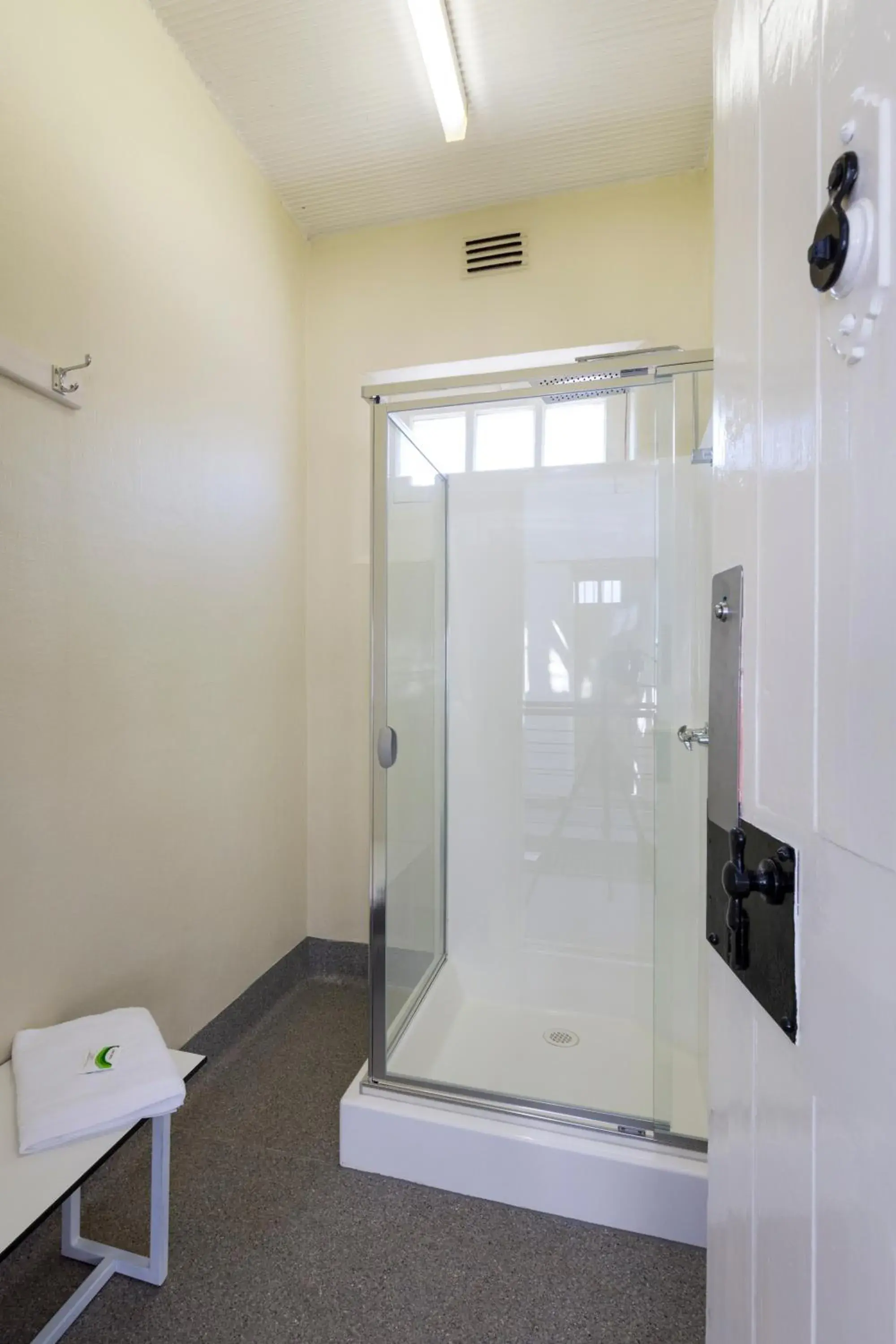 Bathroom in Fremantle Prison YHA