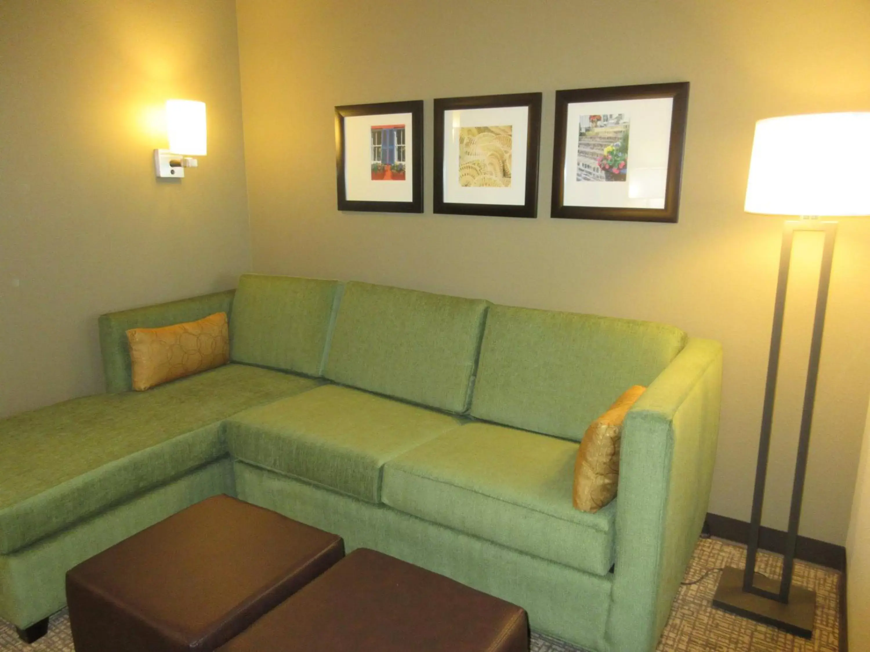 Seating Area in Comfort Suites