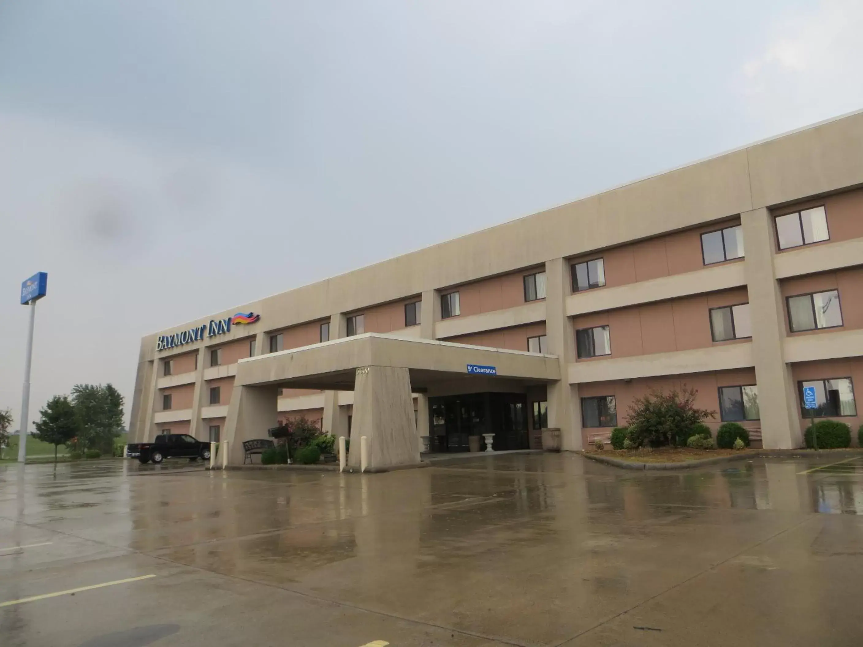 Facade/entrance, Property Building in Baymont by Wyndham Paducah