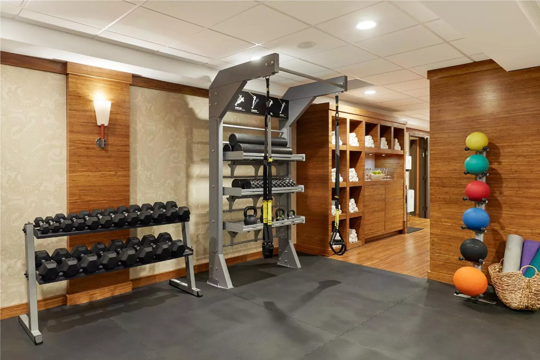 Fitness centre/facilities, Fitness Center/Facilities in Hutton Hotel