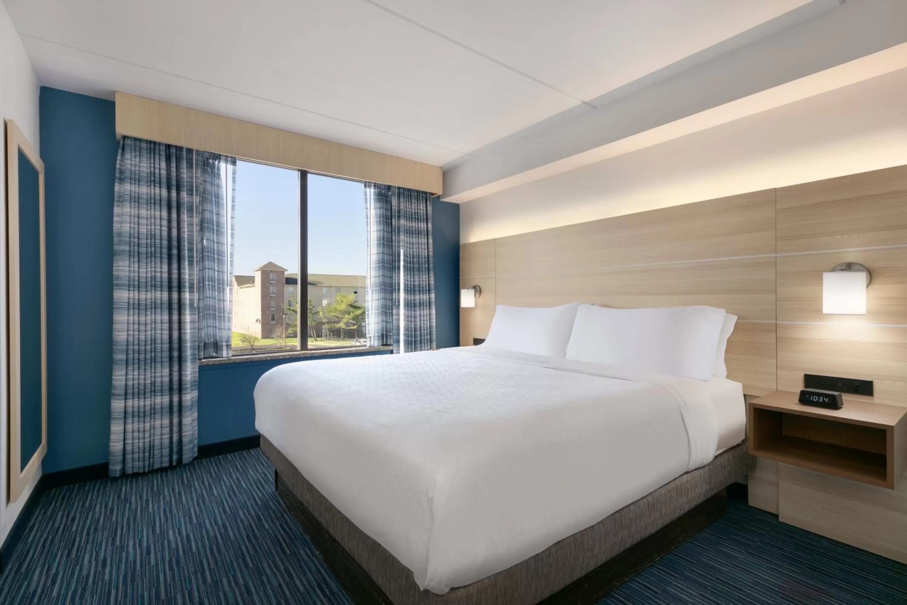 Photo of the whole room, Bed in Holiday Inn Express Hotel & Suites Norfolk Airport by IHG