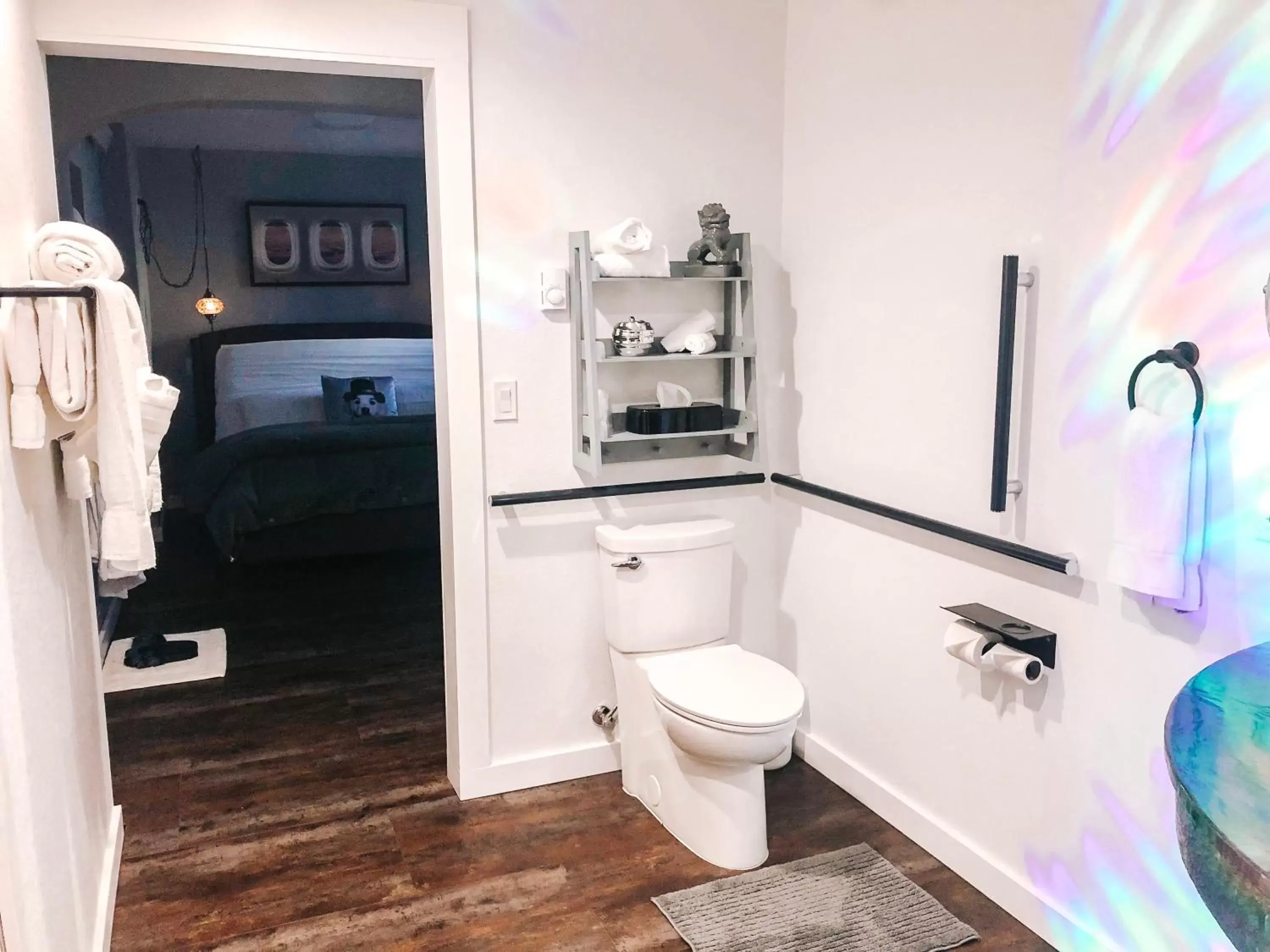 Bathroom in EO Bungalows, Black Hills