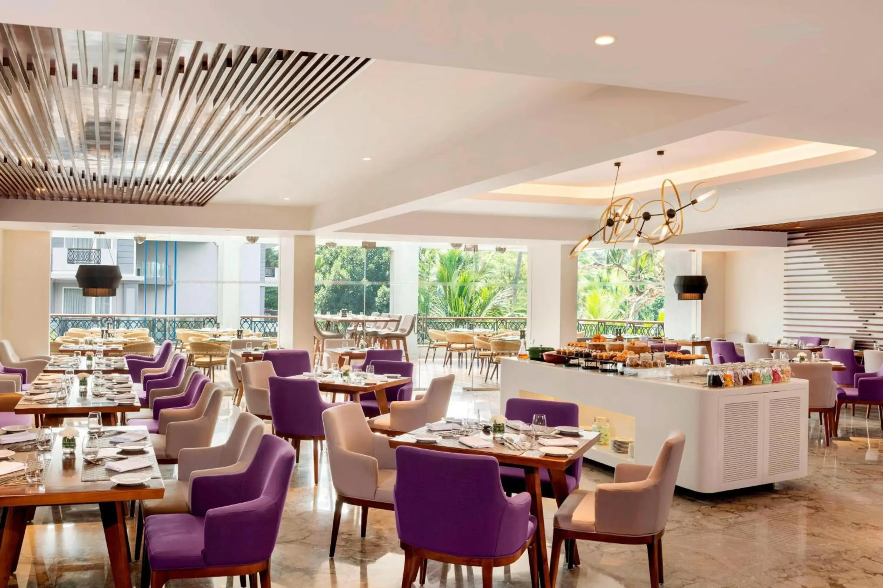 Restaurant/Places to Eat in Le Meridien Goa, Calangute