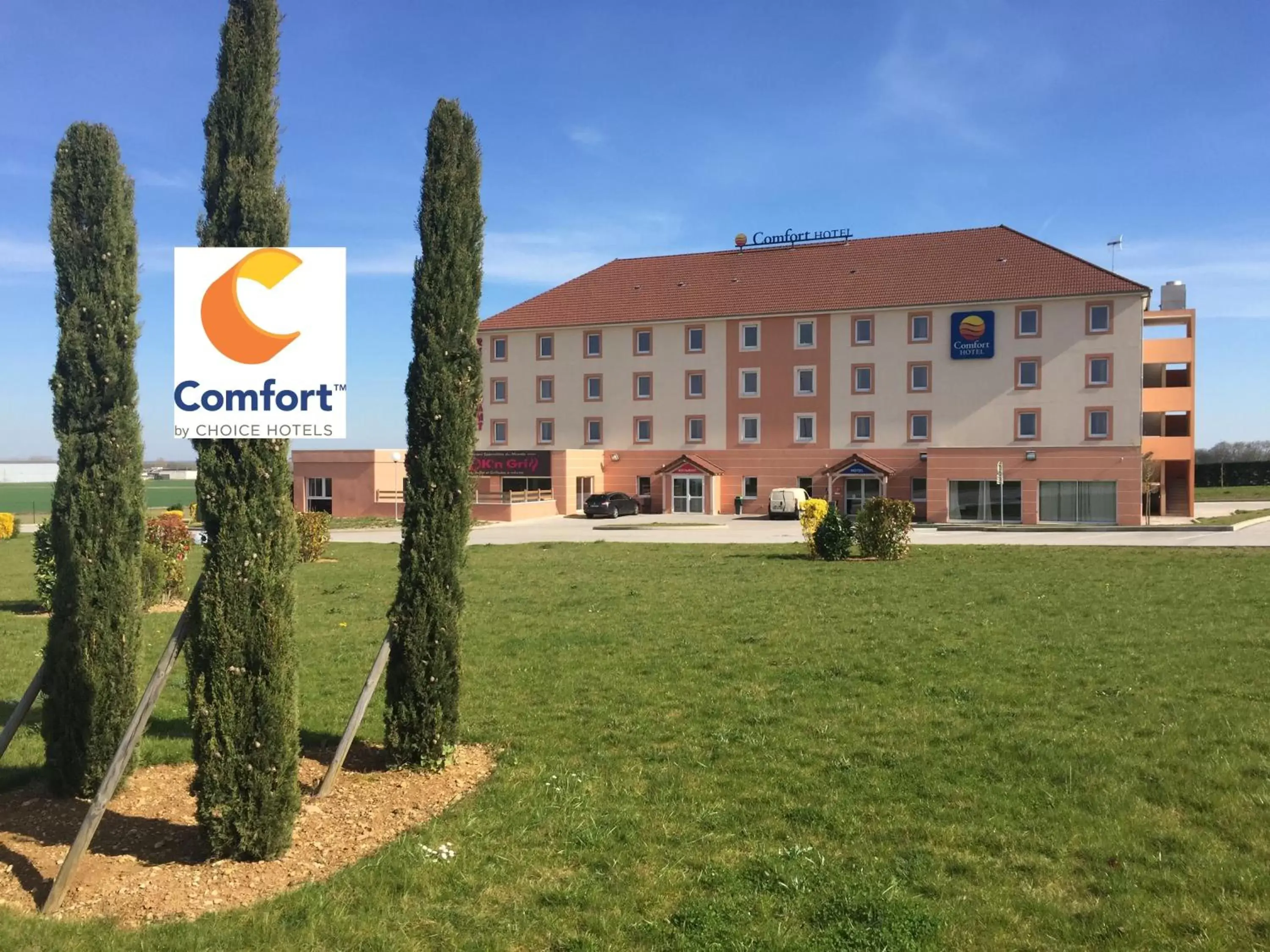 Property Building in Comfort Hotel Dijon Sud - 21600 LONGVIC