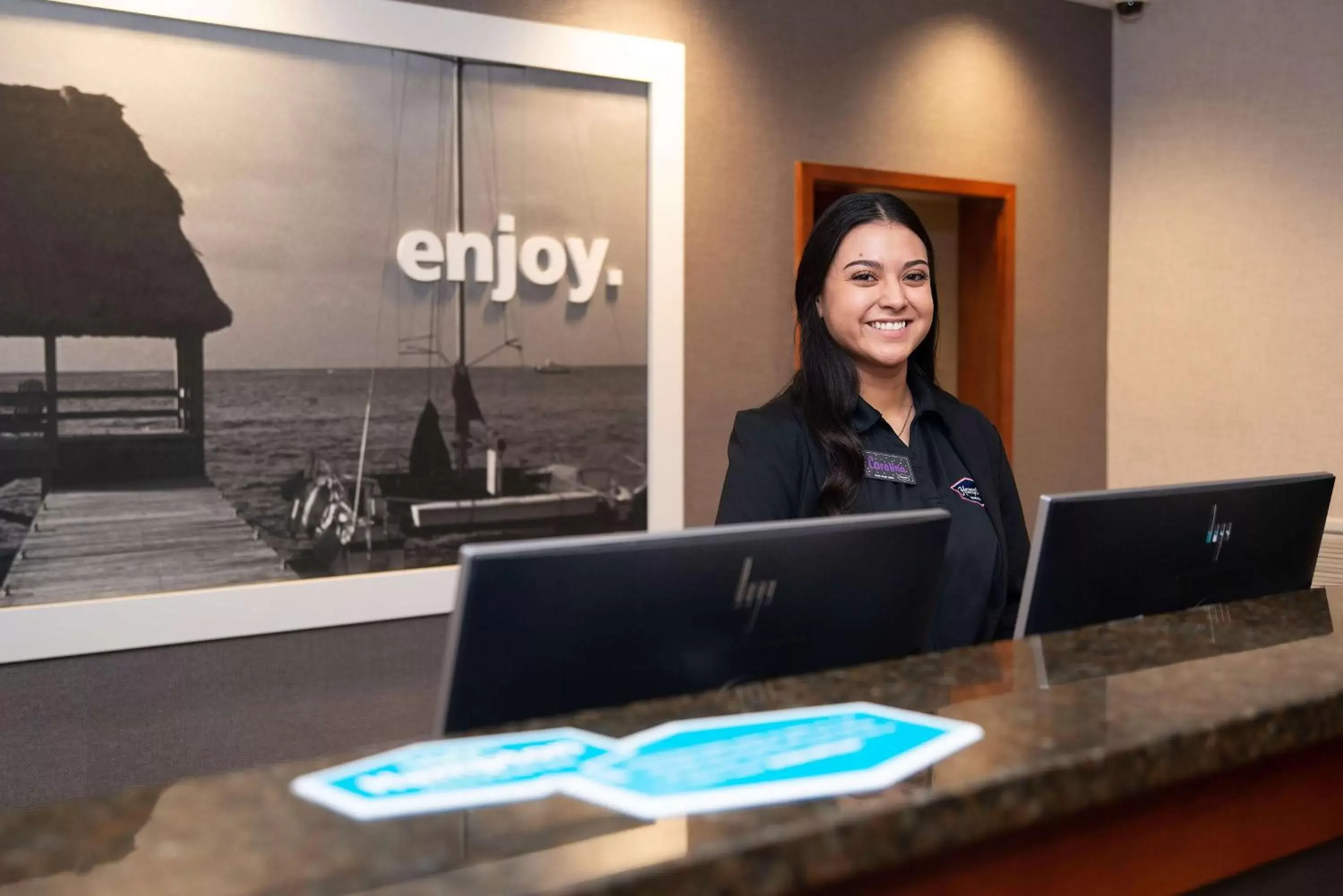 Lobby or reception in Hampton Inn & Suites Jacksonville