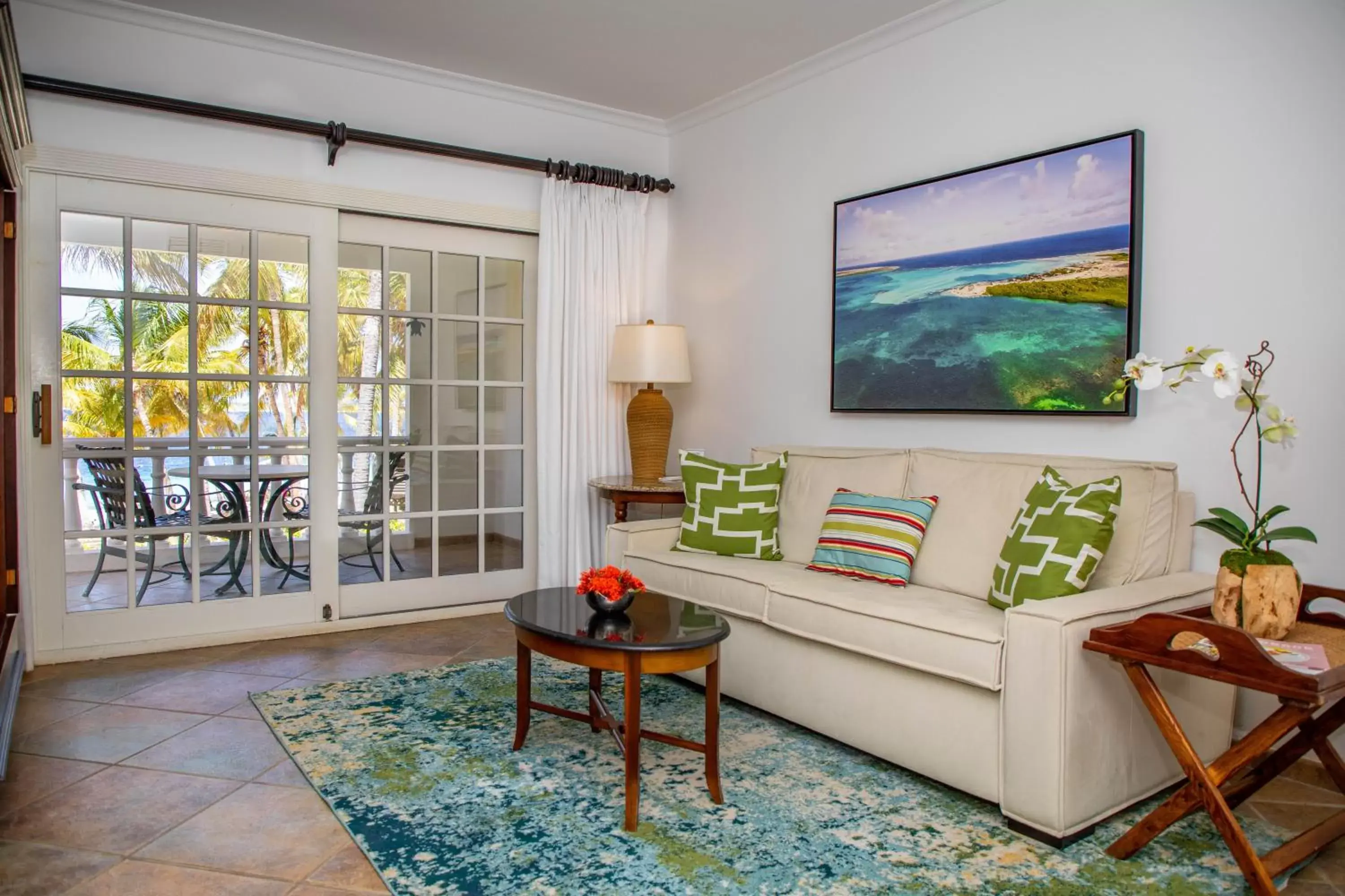 Living room, Seating Area in Harbour Village Beach Club