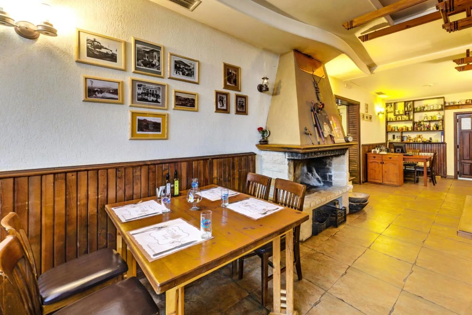 Restaurant/places to eat in Vitoshko Lale Hotel