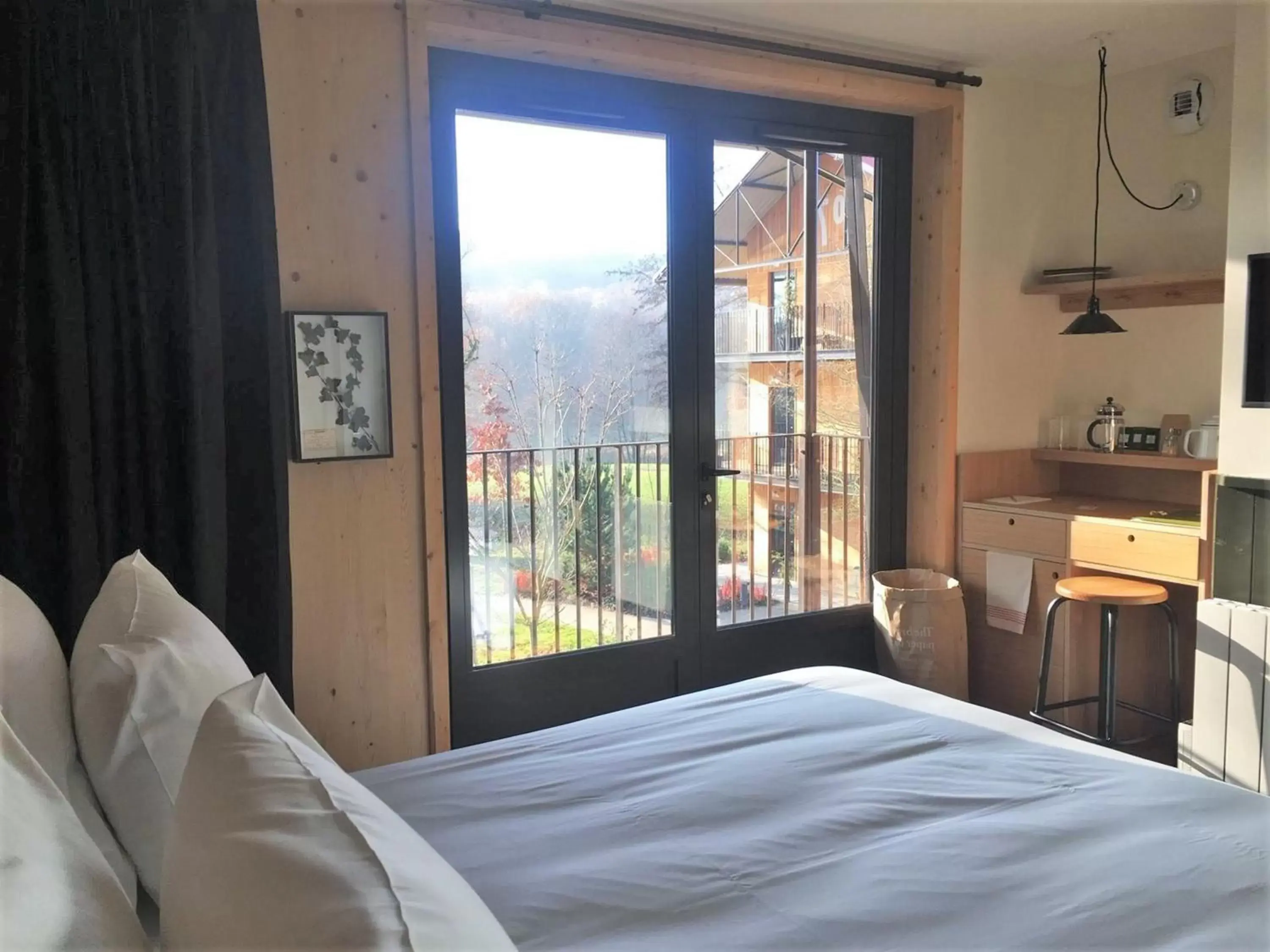 Balcony/Terrace, Bed in Le Barn