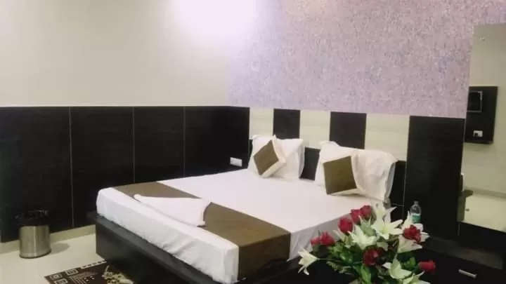 Bedroom, Bed in Rama HS