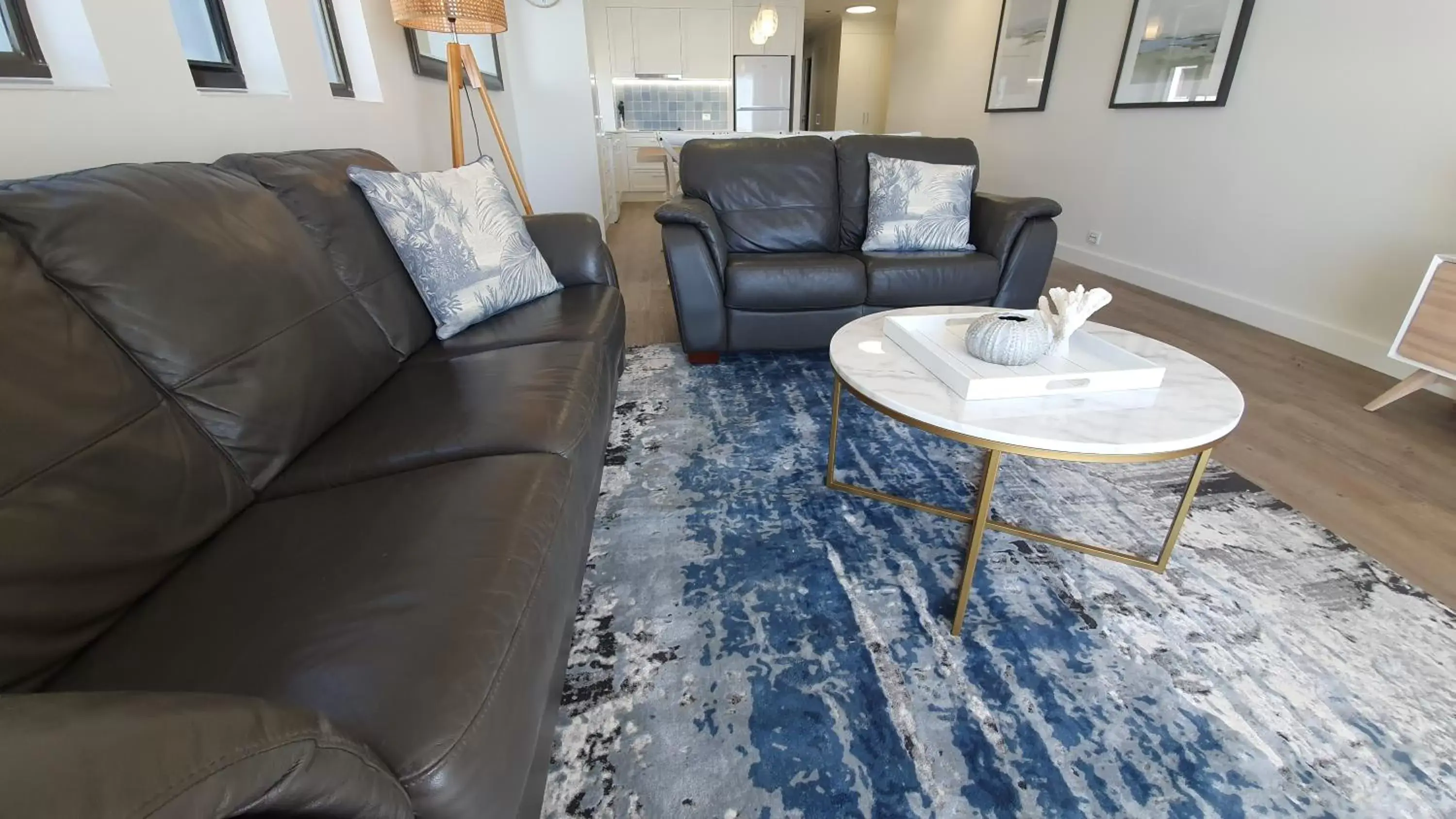 Living room, Seating Area in Pacific Beach Resort