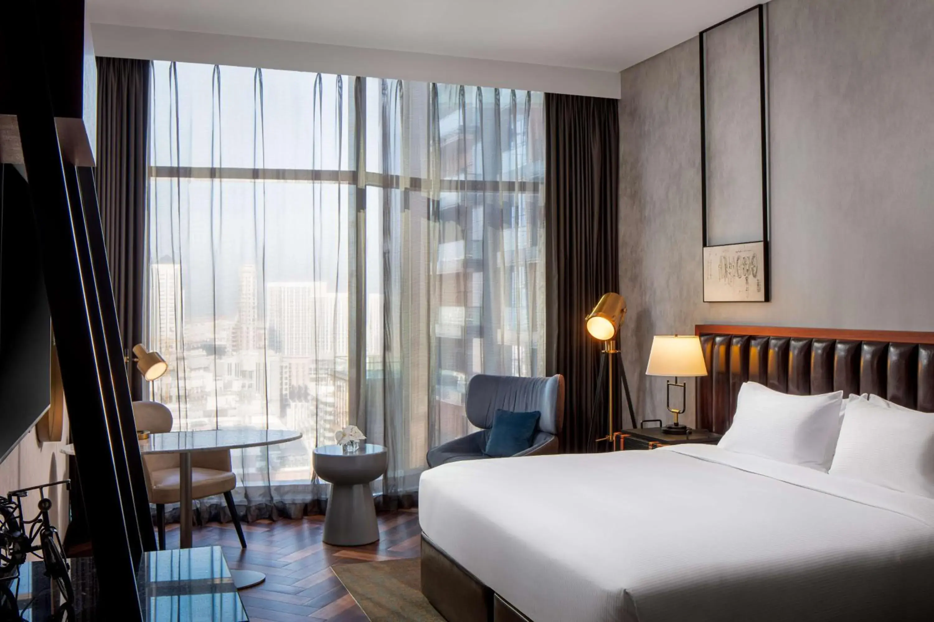 Bedroom, Bed in DoubleTree by Hilton Dubai M Square Hotel & Residences