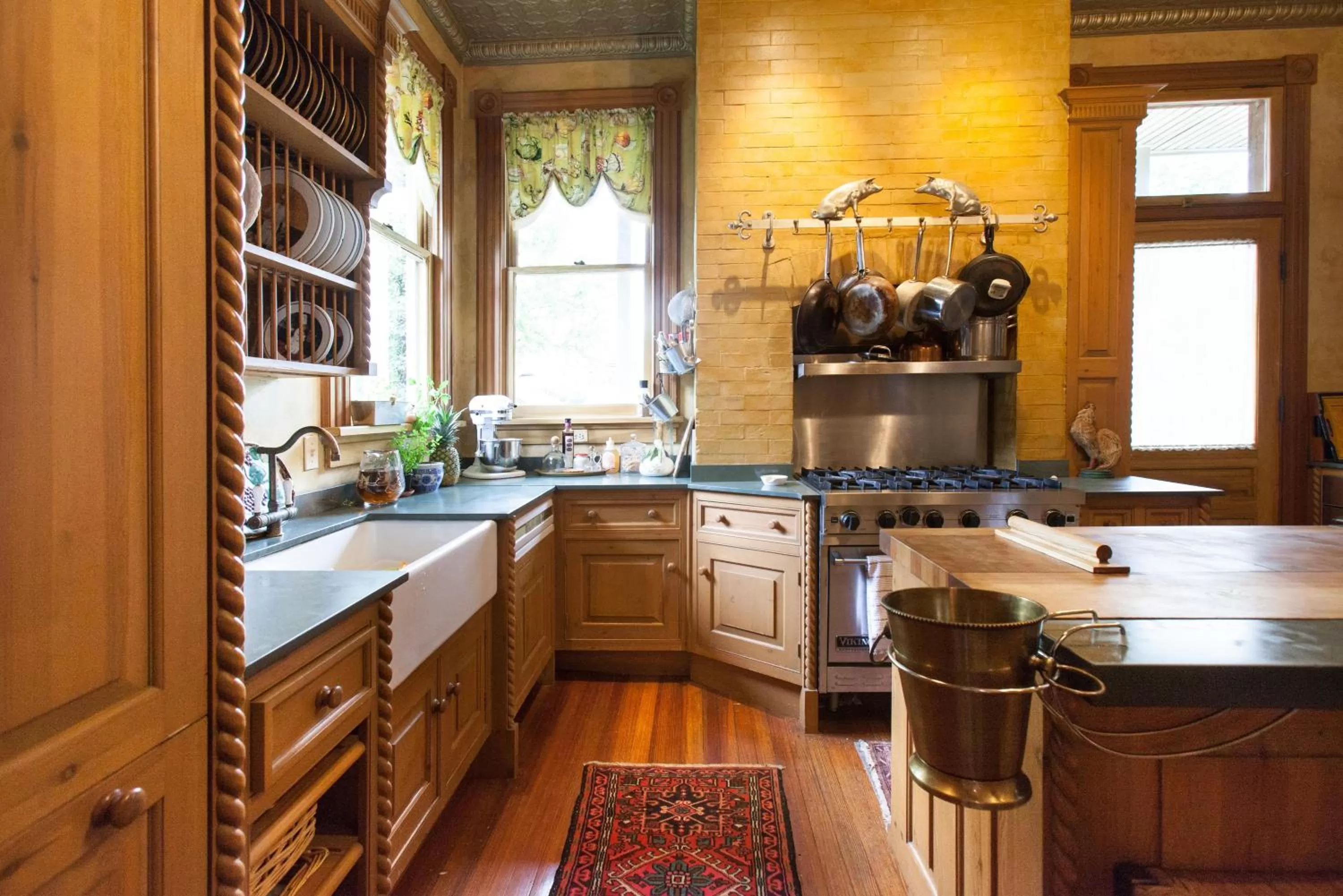 Restaurant/places to eat, Kitchen/Kitchenette in 10 Clarke