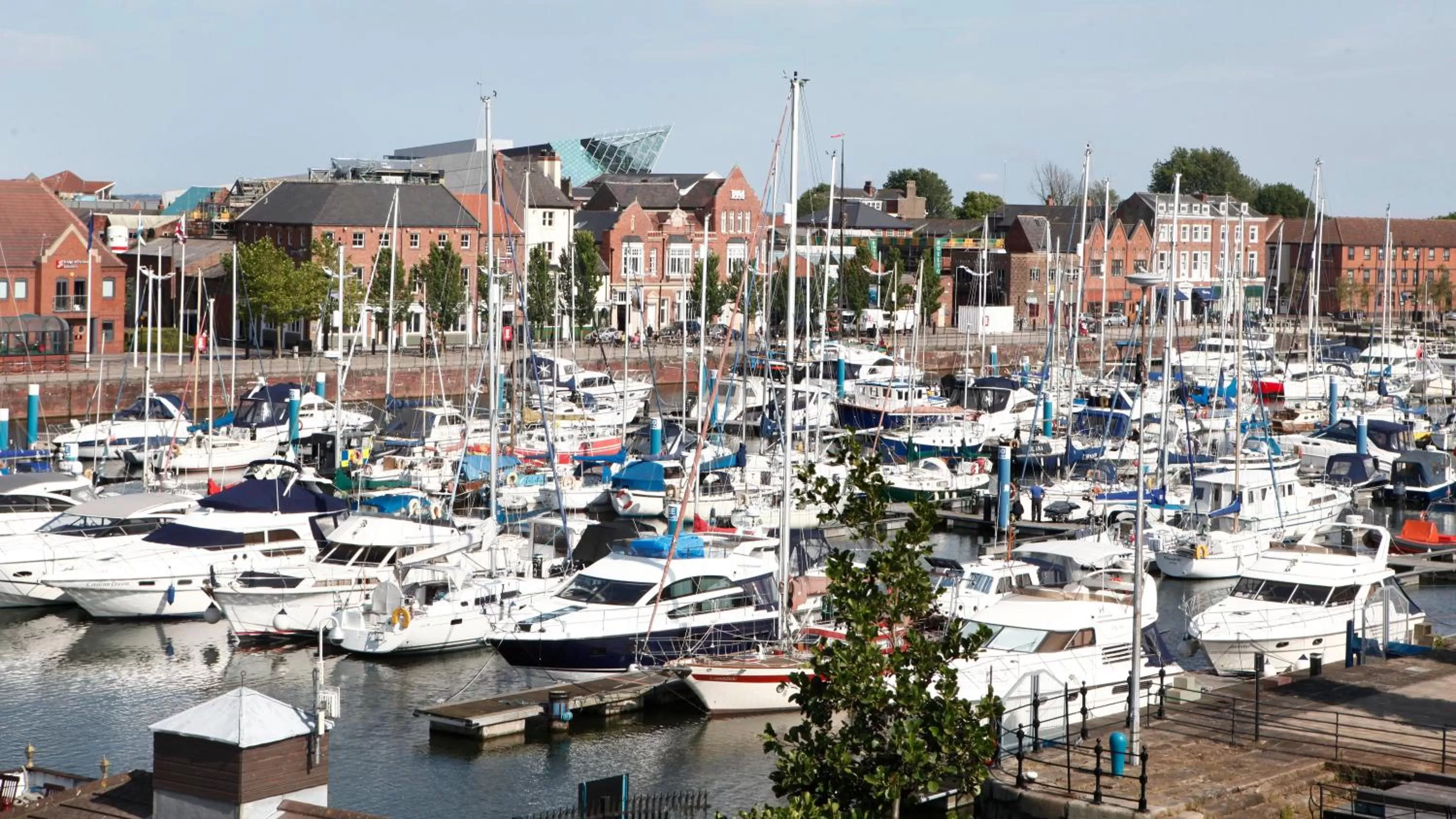 Neighbourhood in Holiday Inn Hull Marina by IHG