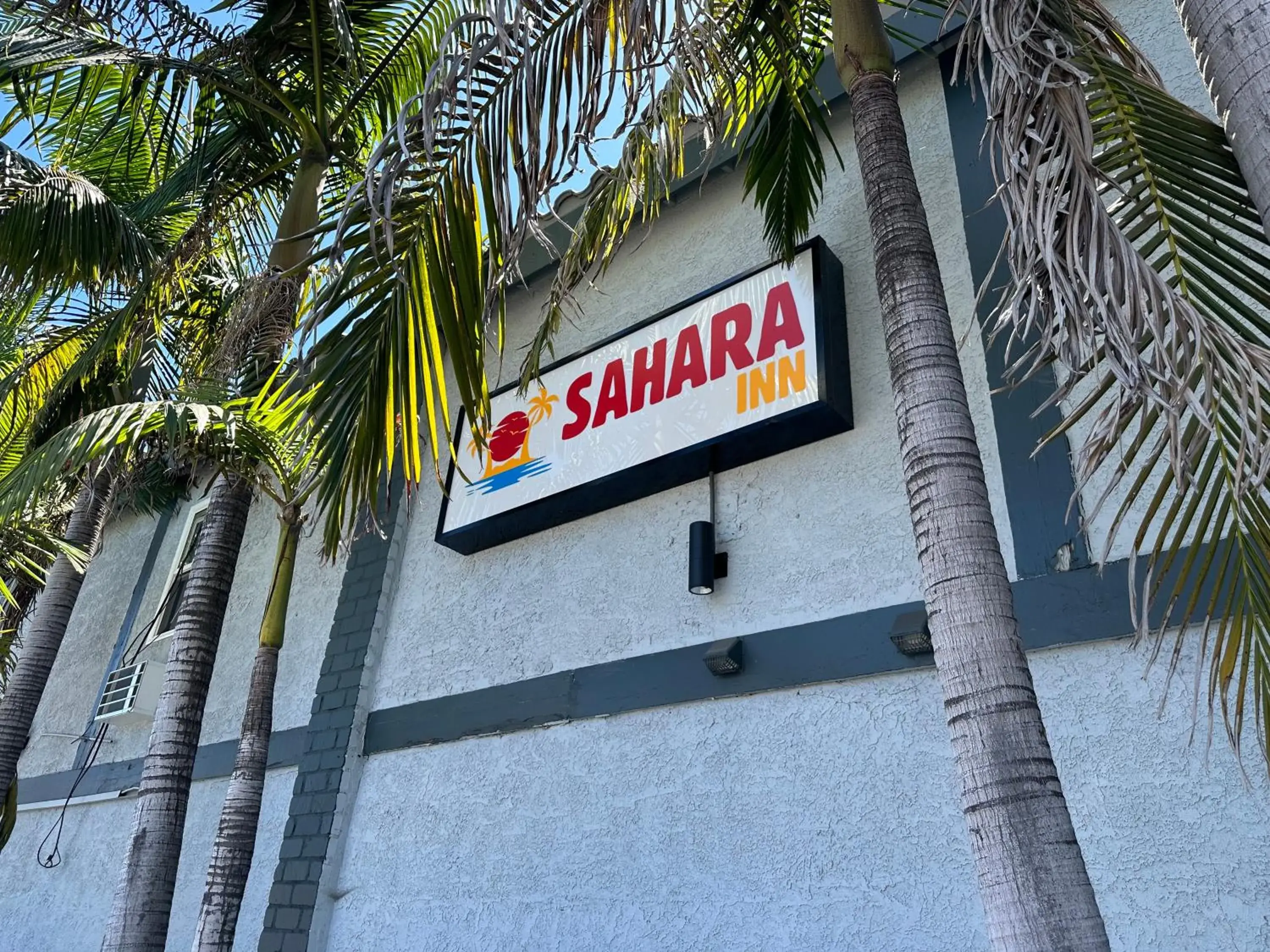 Sahara Inn - Los Angeles