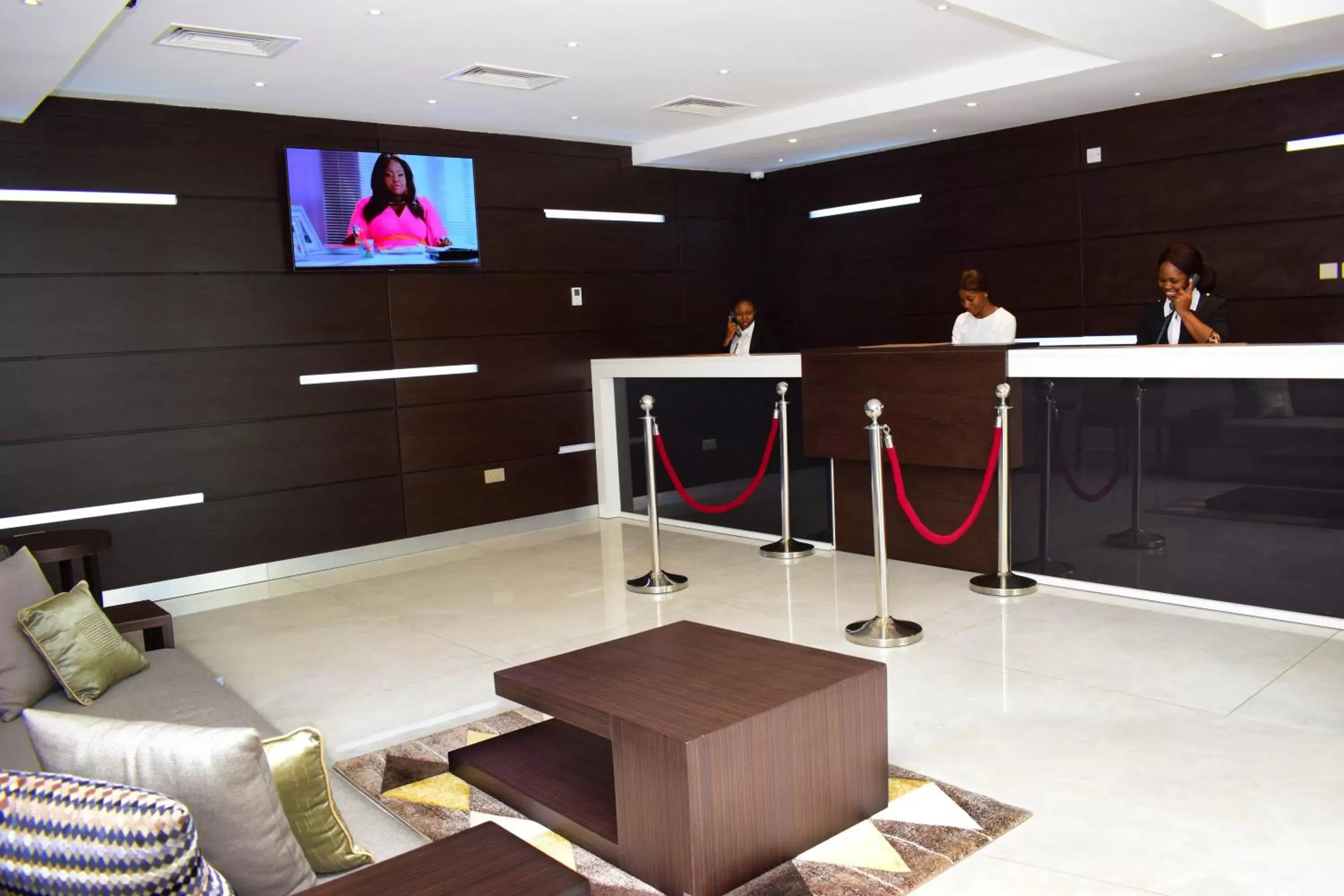 Lobby or reception in Monty Suites & Golf