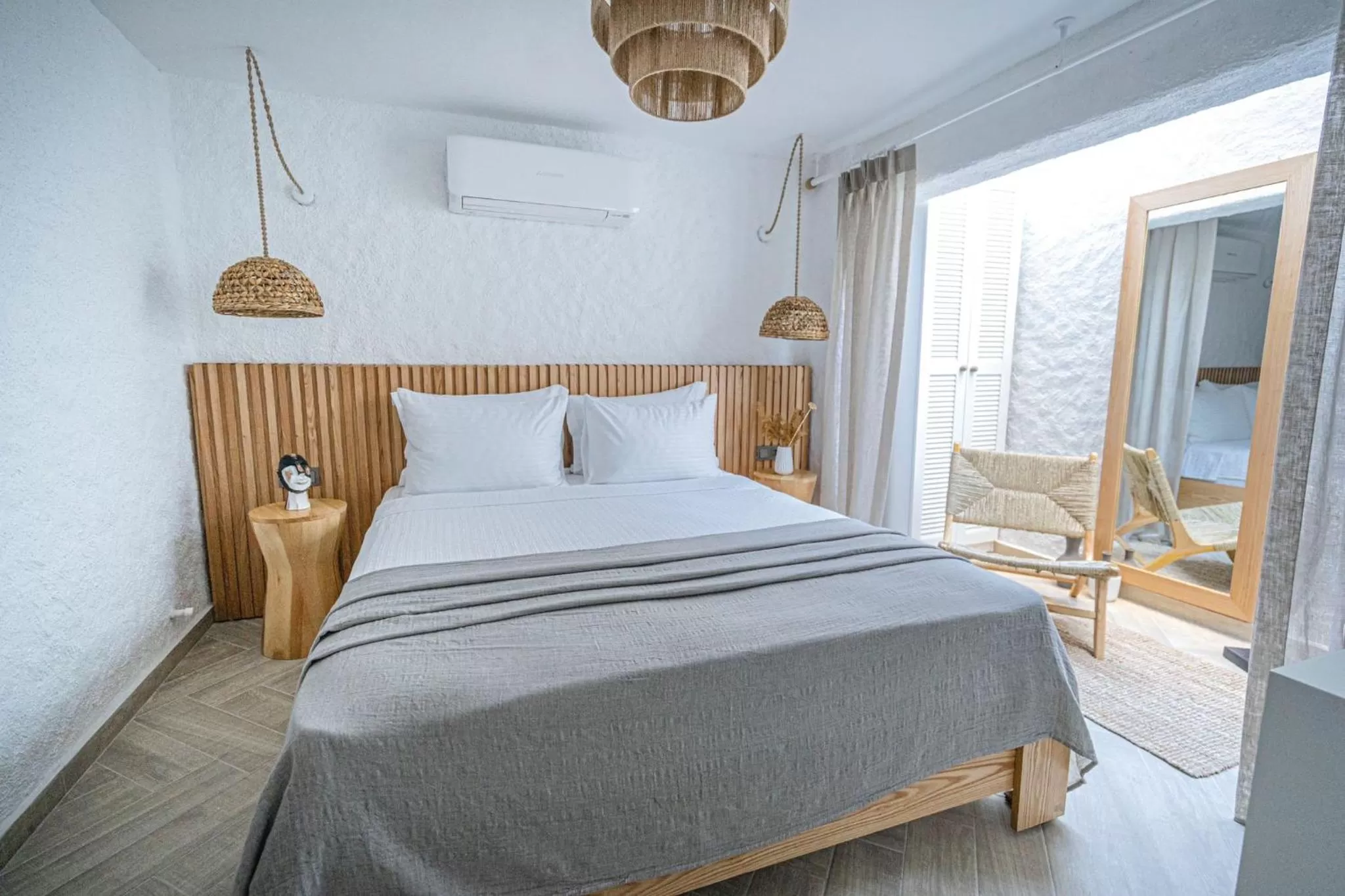 Bed in Voger Alaçatı Silence