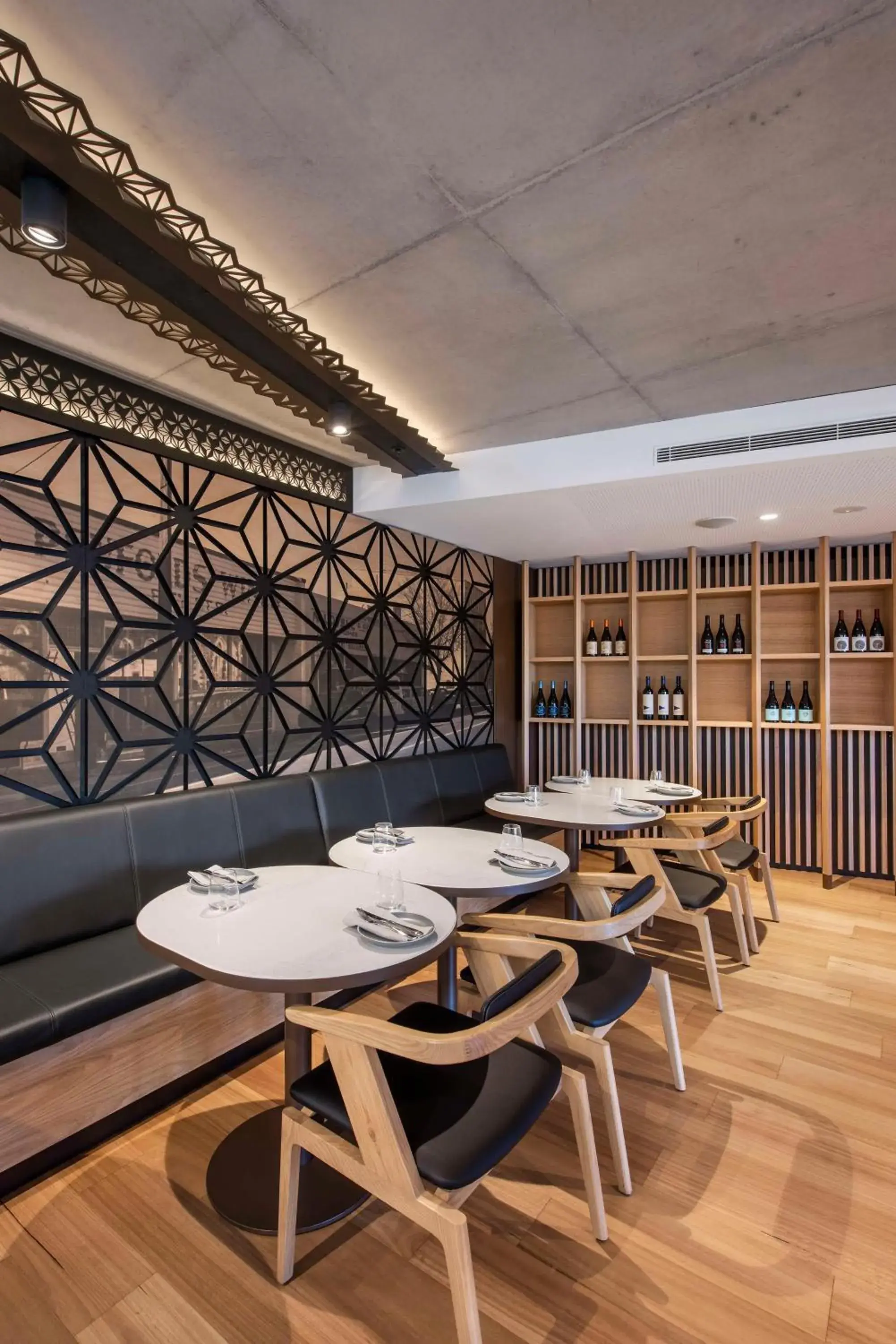 Restaurant/places to eat in Vibe Hotel Adelaide