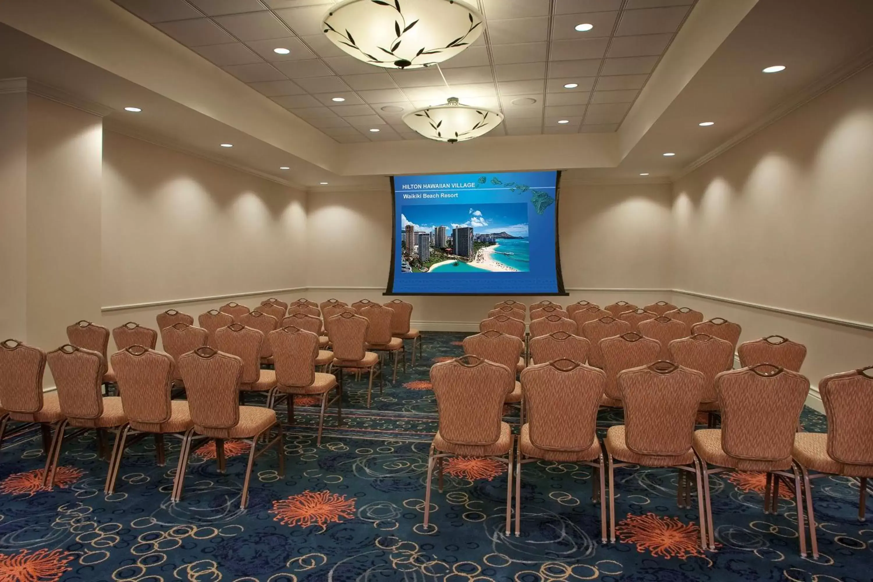 Meeting/conference room in Hilton Hawaiian Village Waikiki Beach Resort