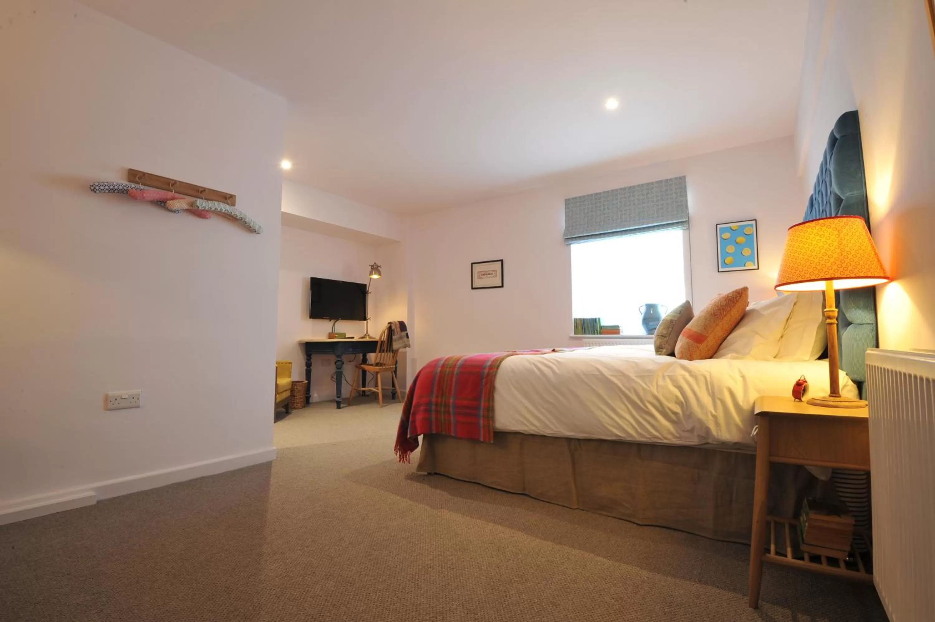 Bed in The Narrowboat