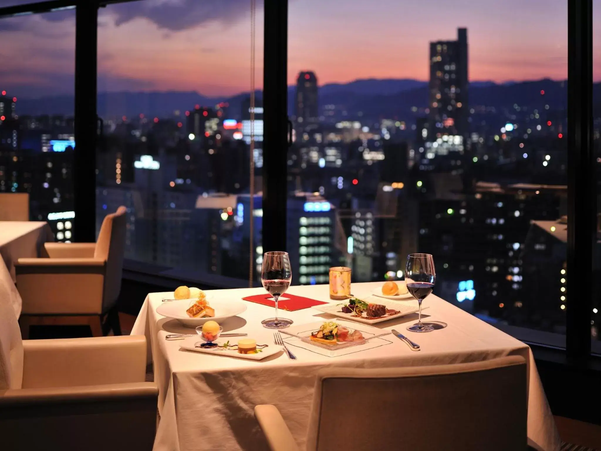 Restaurant/places to eat, Sunrise/Sunset in Hotel Granvia Hiroshima