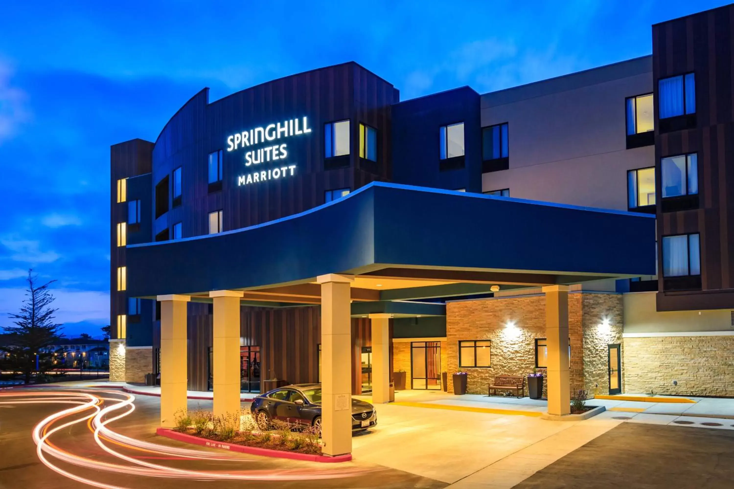 Property Building in SpringHill Suites by Marriott The Dunes On Monterey Bay