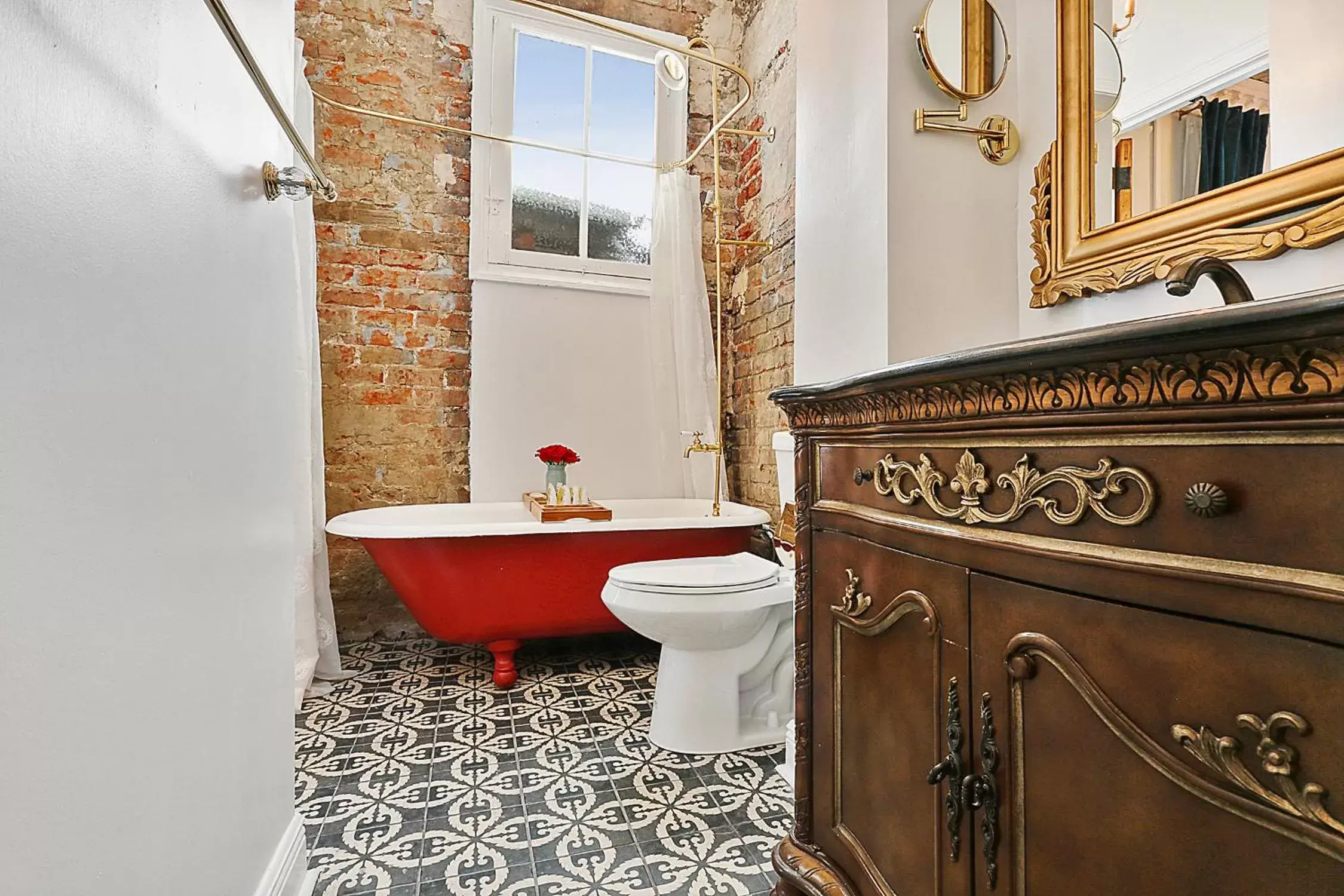 Toilet, Bathroom in French Quarter Mansion