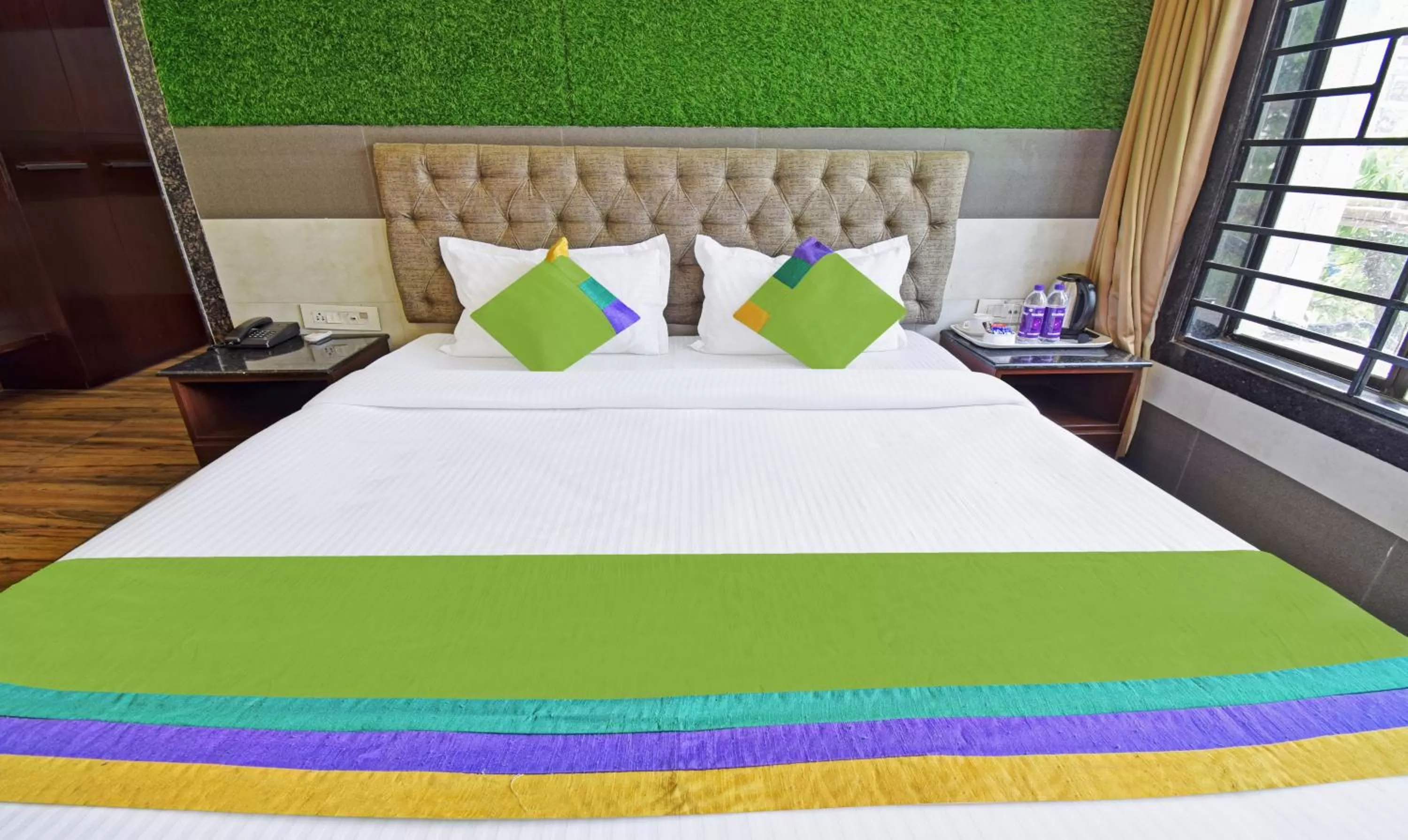 Bedroom, Bed in Treebo Sky Point