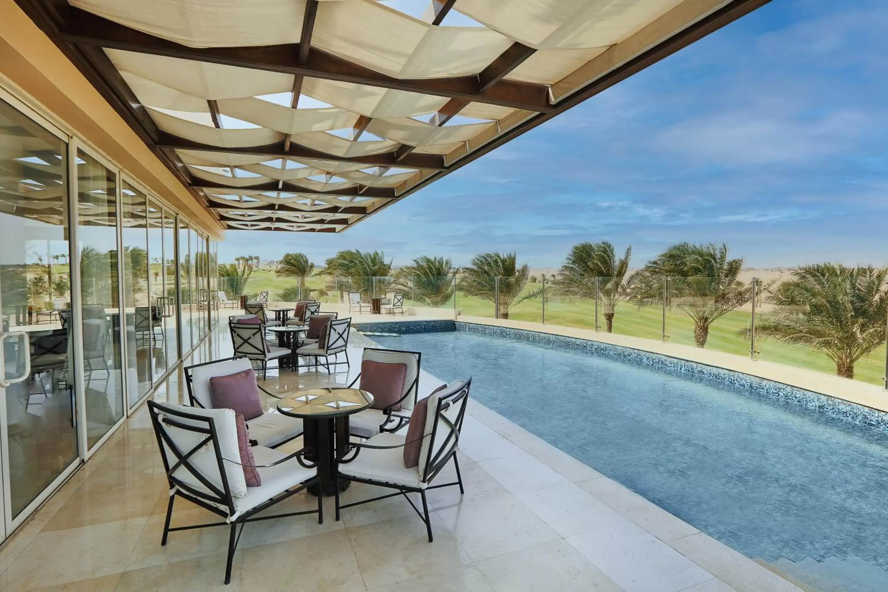 Lounge or bar in Steigenberger Makadi - Adults Friendly 16 Years Plus Lounge or bar in Steigenberger Makadi - Adults Friendly 16 Years Plus