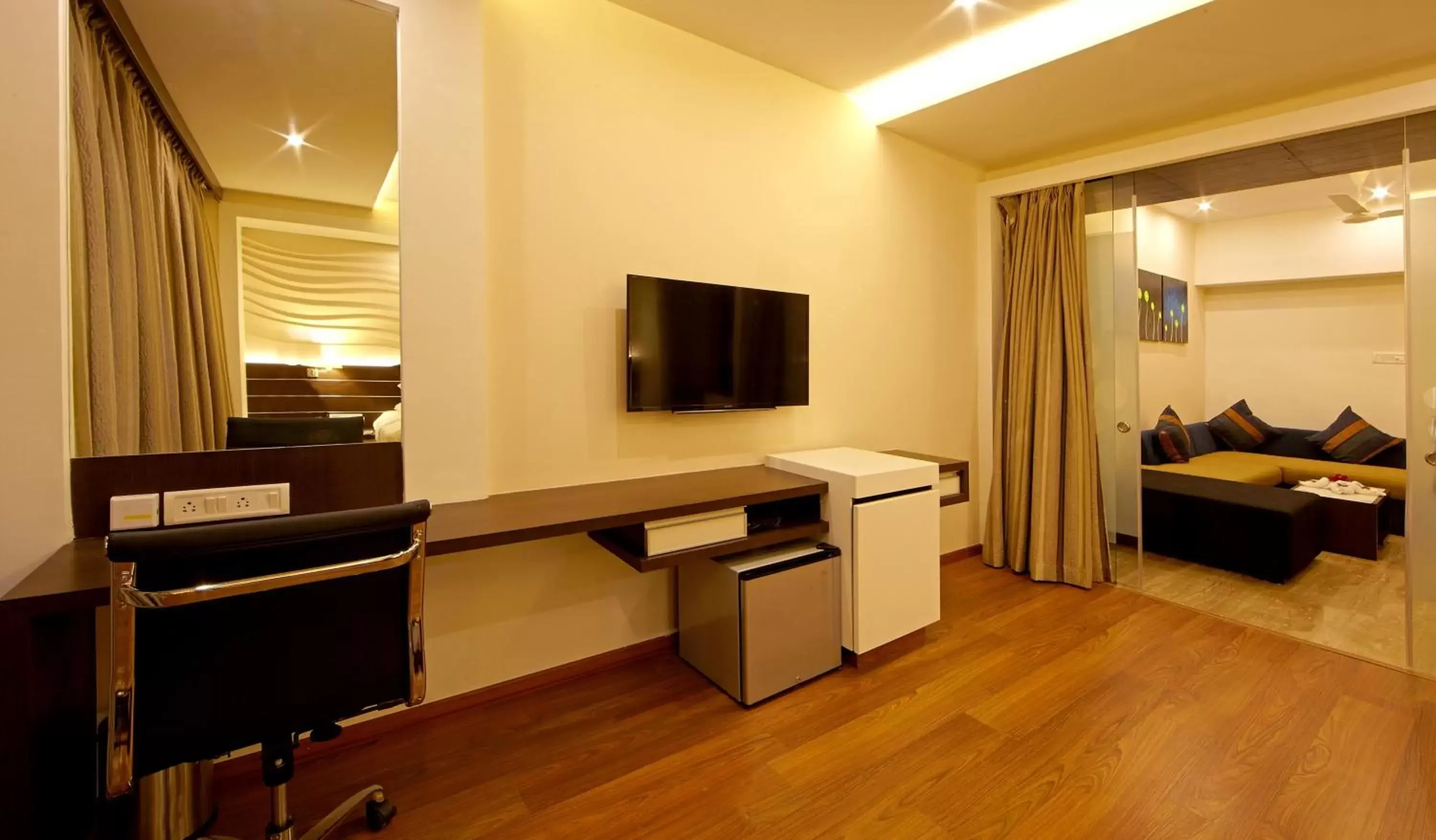 Living room, TV/Entertainment Center in Golden Fruits Business Suites