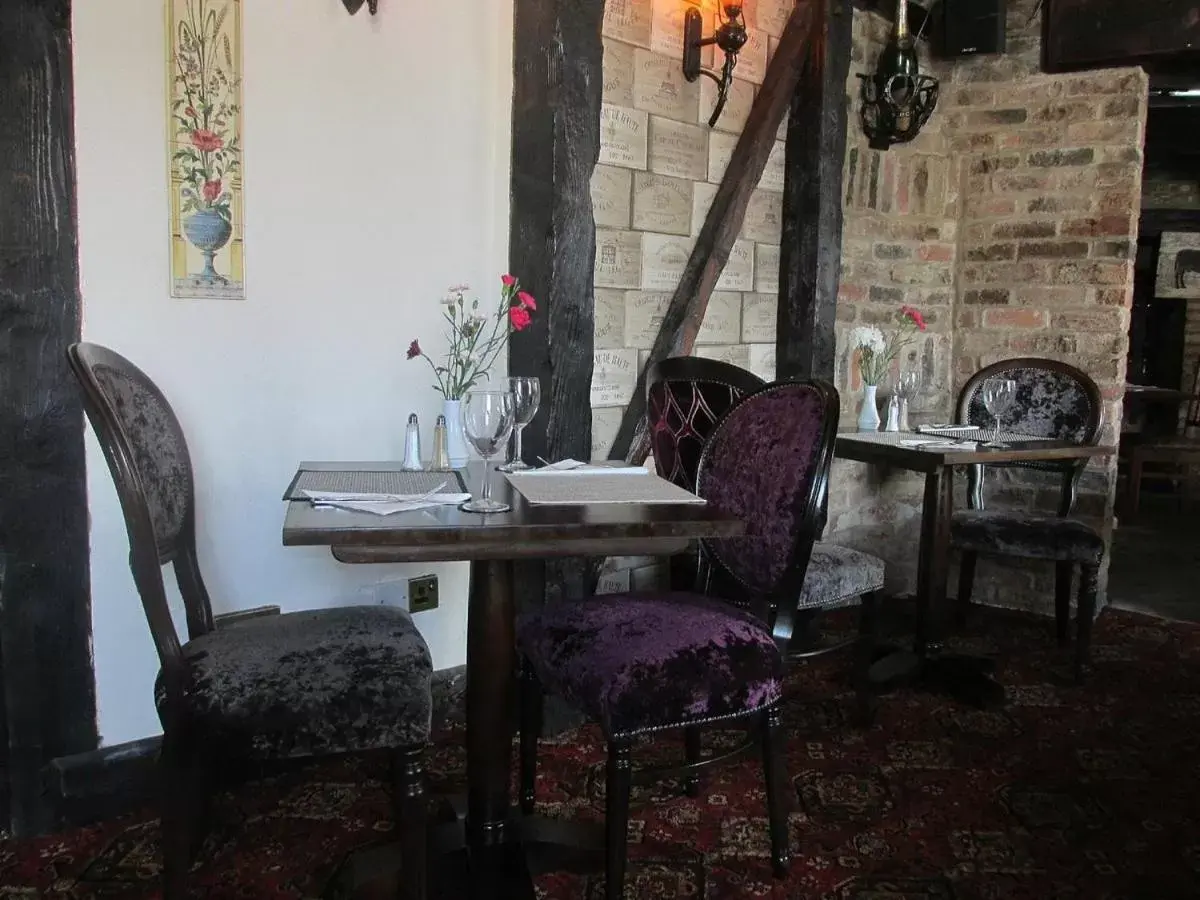 Dining Area in Red Lion Coaching Inn