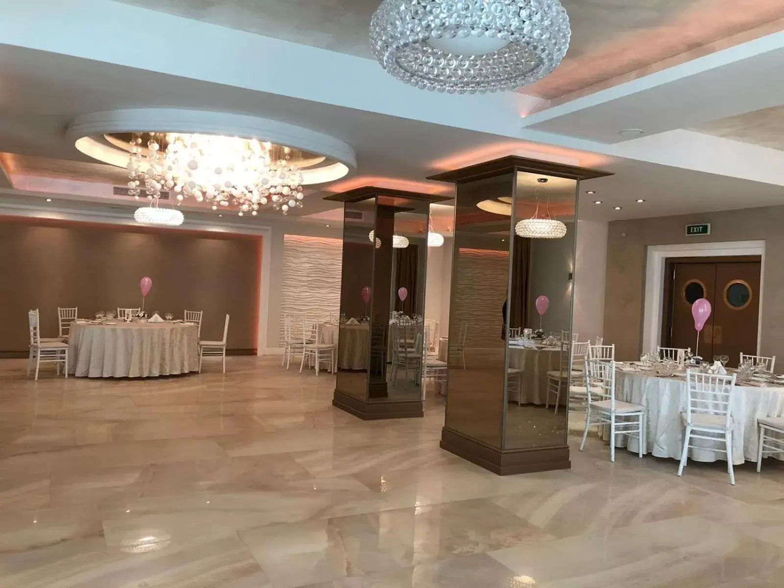 Banquet/Function facilities, Banquet Facilities in Hotel Sunny Hill