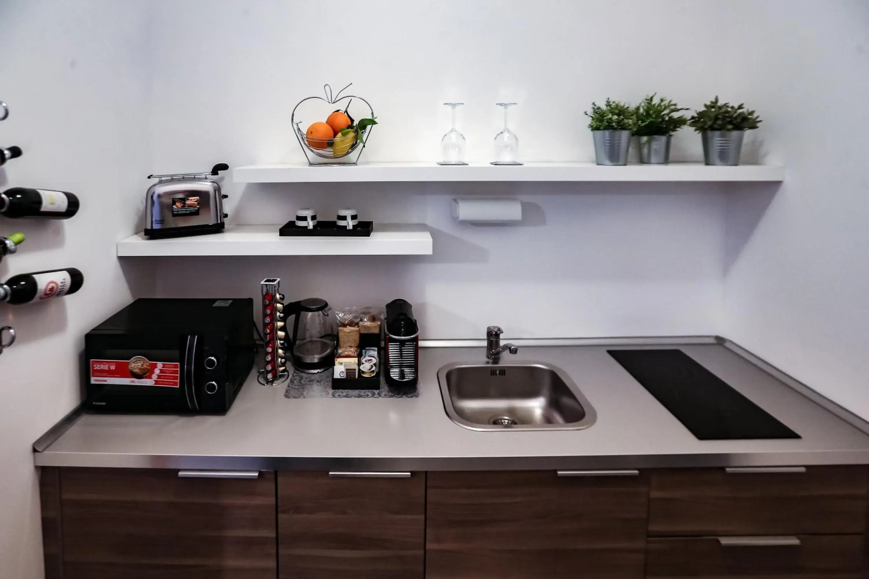 Coffee/tea facilities in Relais Circo Massimo Coffee/tea facilities in Relais Circo Massimo