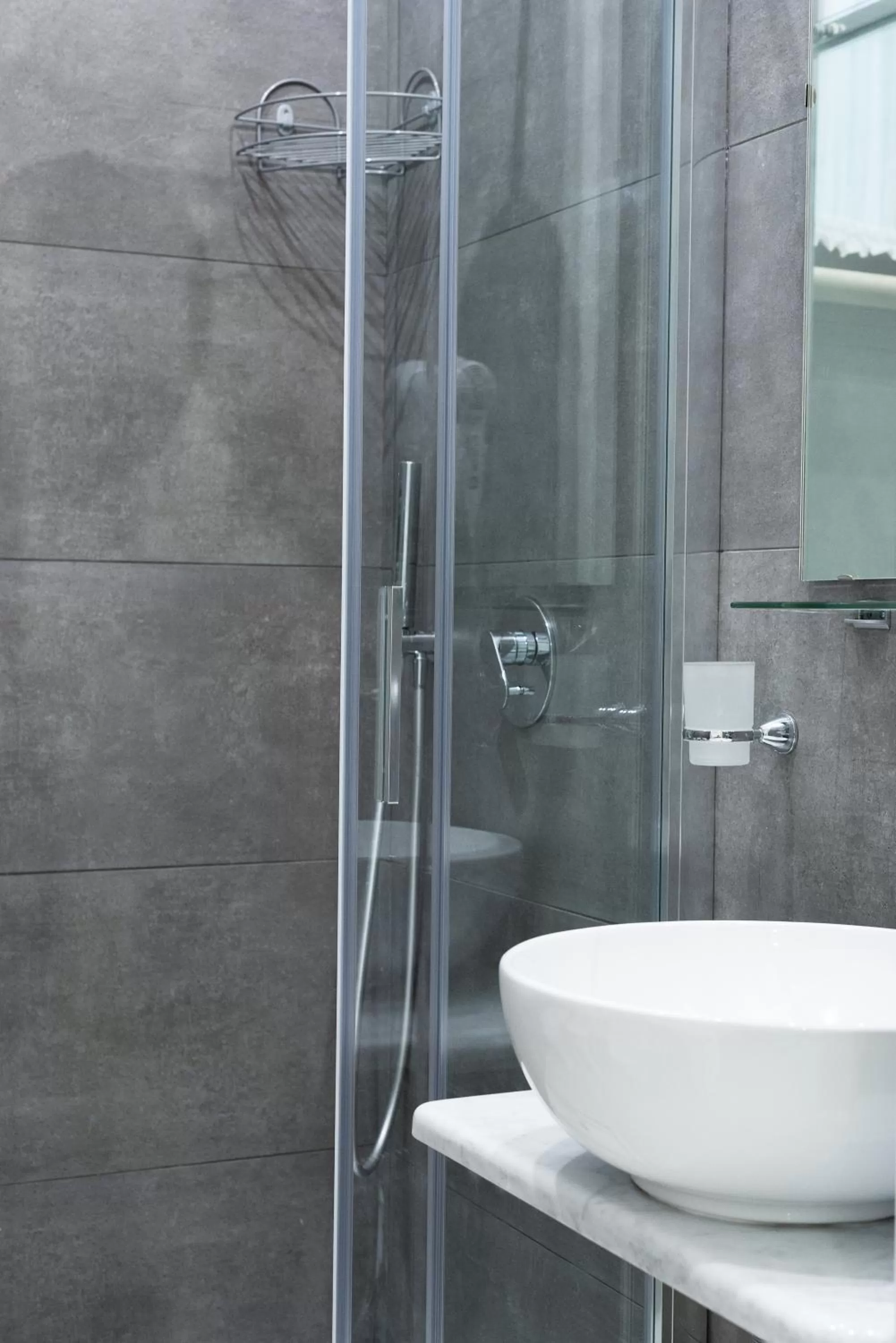 Bathroom in Toledo in