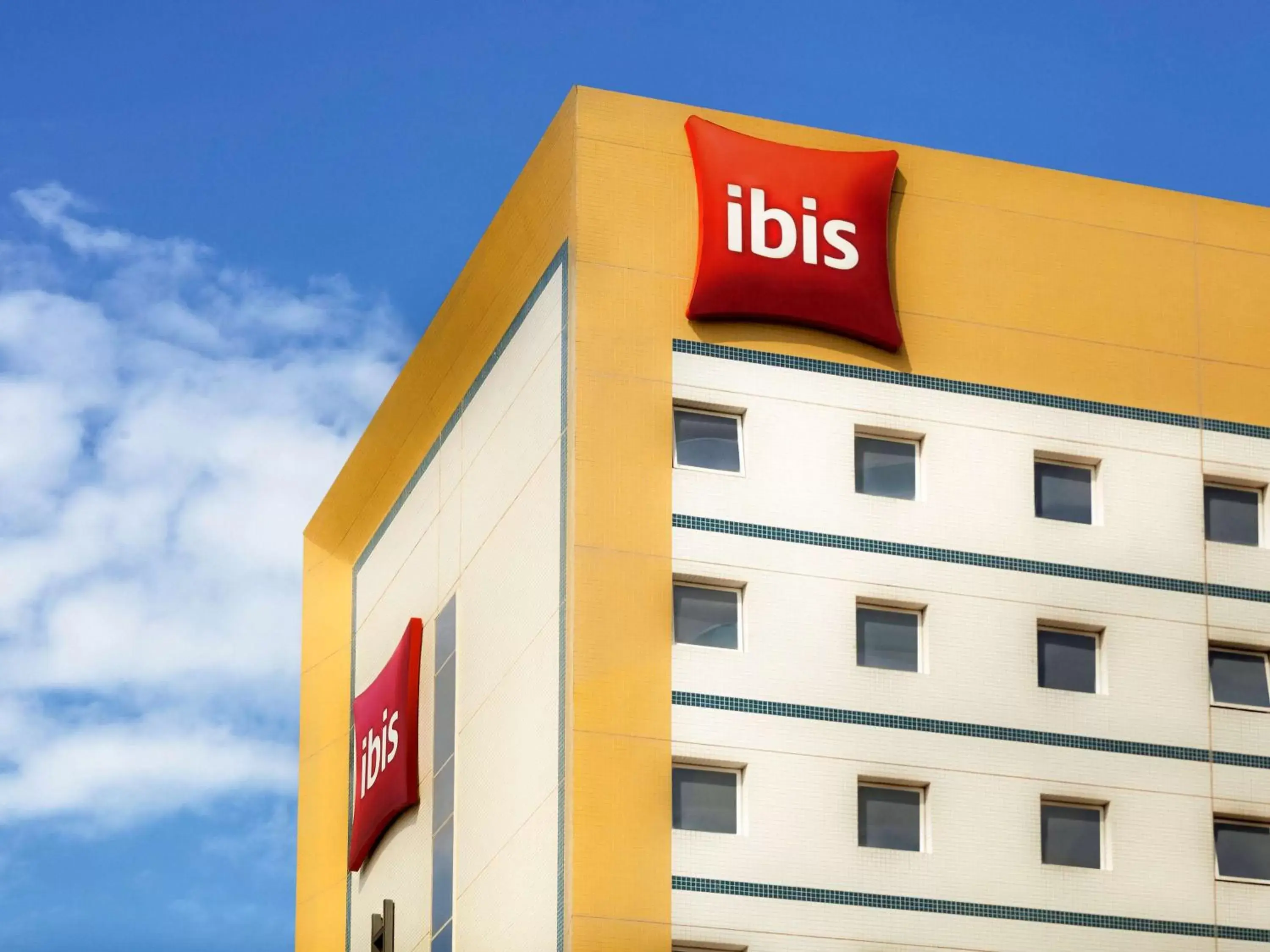 Property building in ibis Macae Property building in ibis Macae