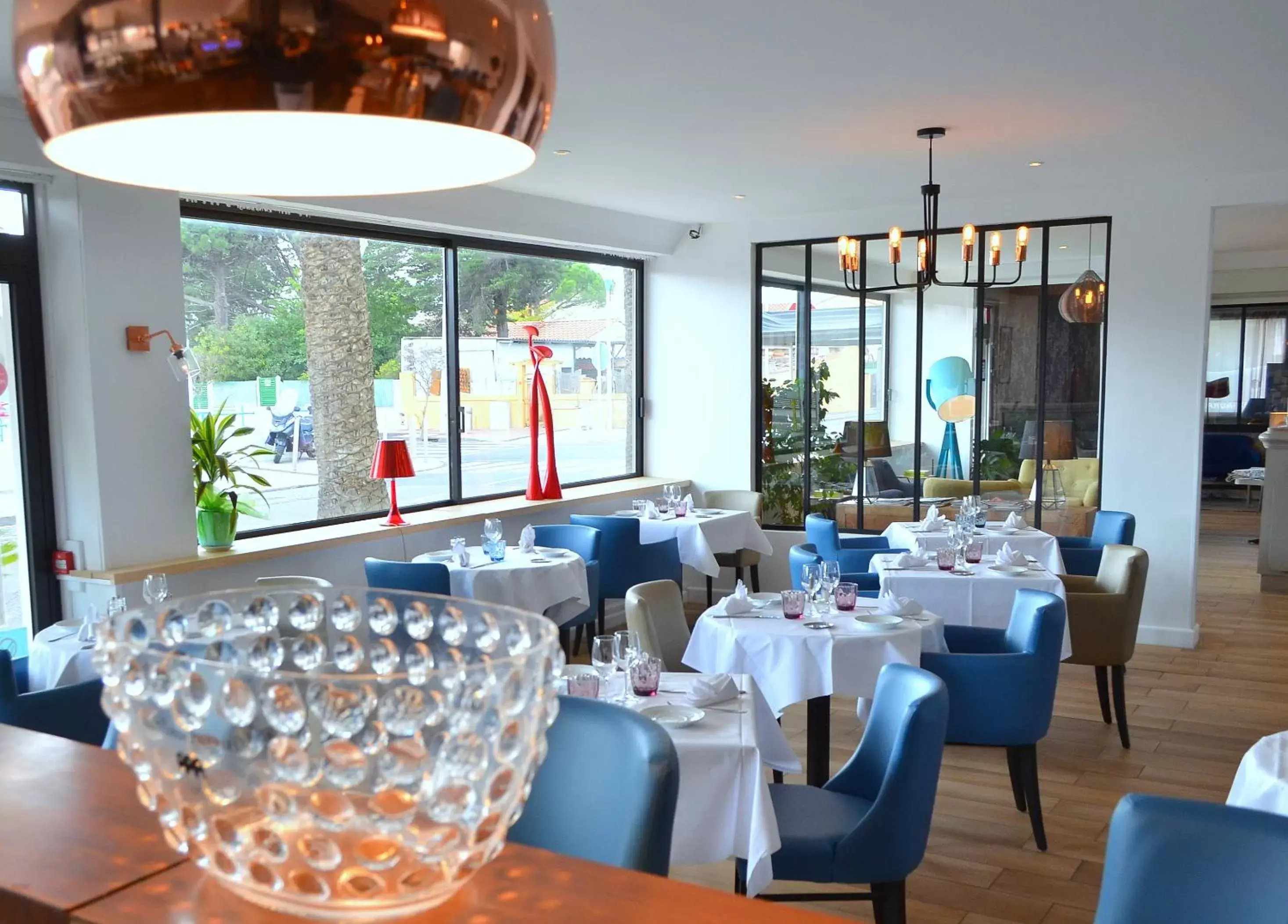 Restaurant/Places to Eat in Le Galion Hotel et Restaurant Canet Plage - Logis