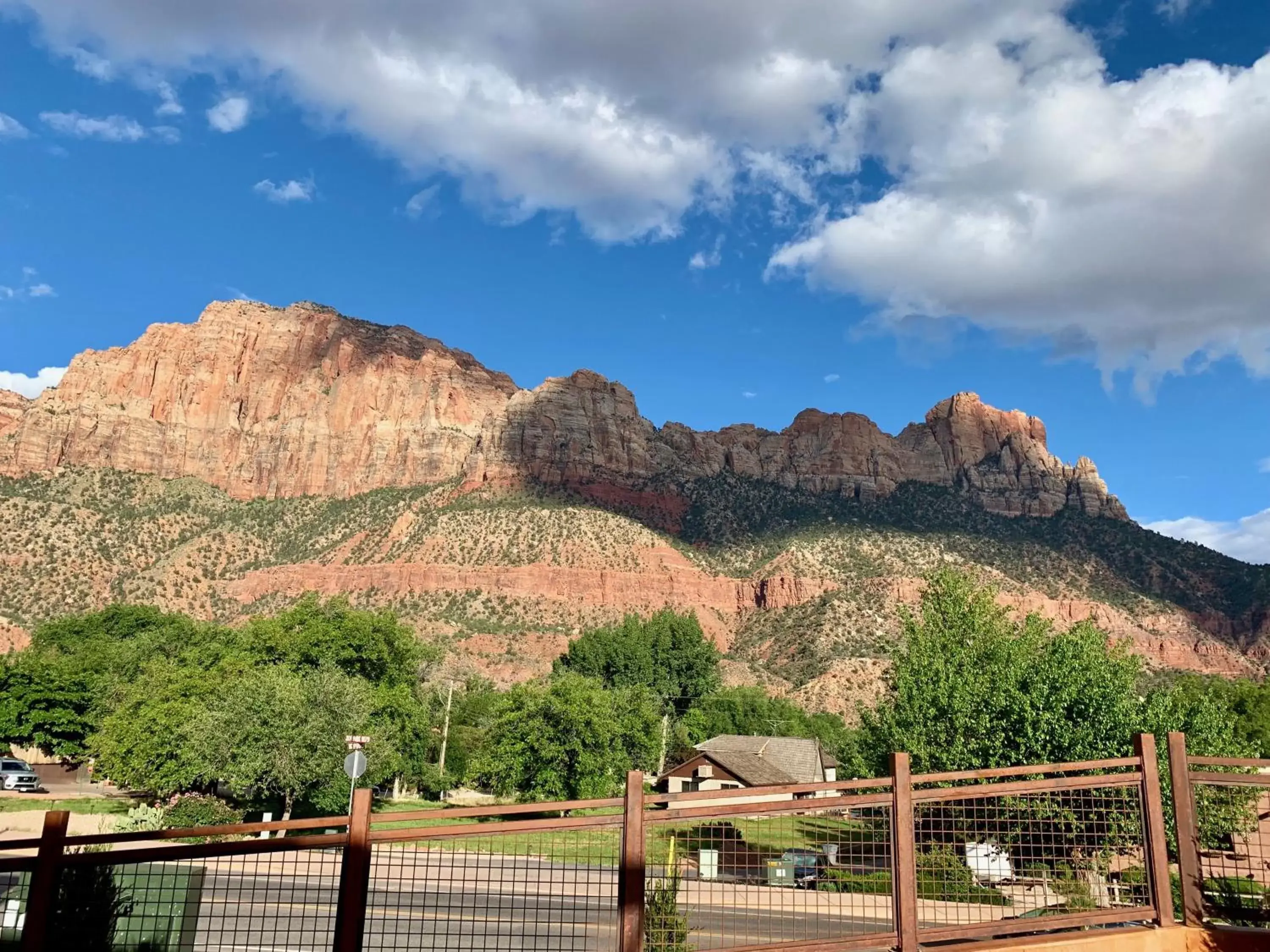 Mountain View in Zion Canyon Lodge