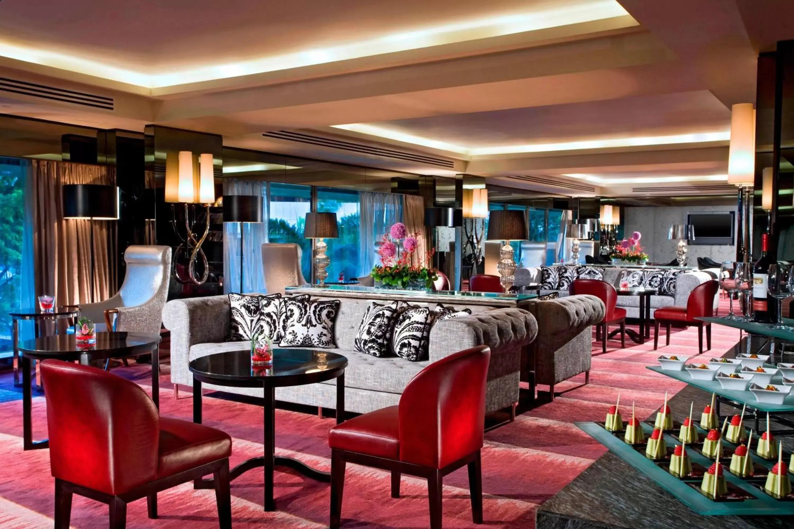 Lounge or bar, Restaurant/Places to Eat in Sheraton Towers Singapore Hotel