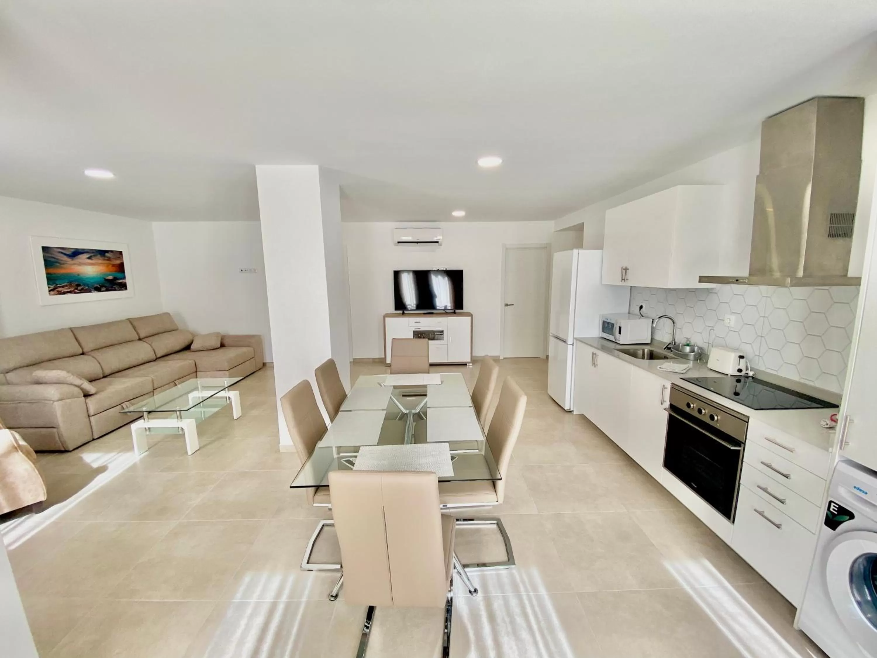 TV and multimedia in Sonrisa Deluxe Apartments, Levante