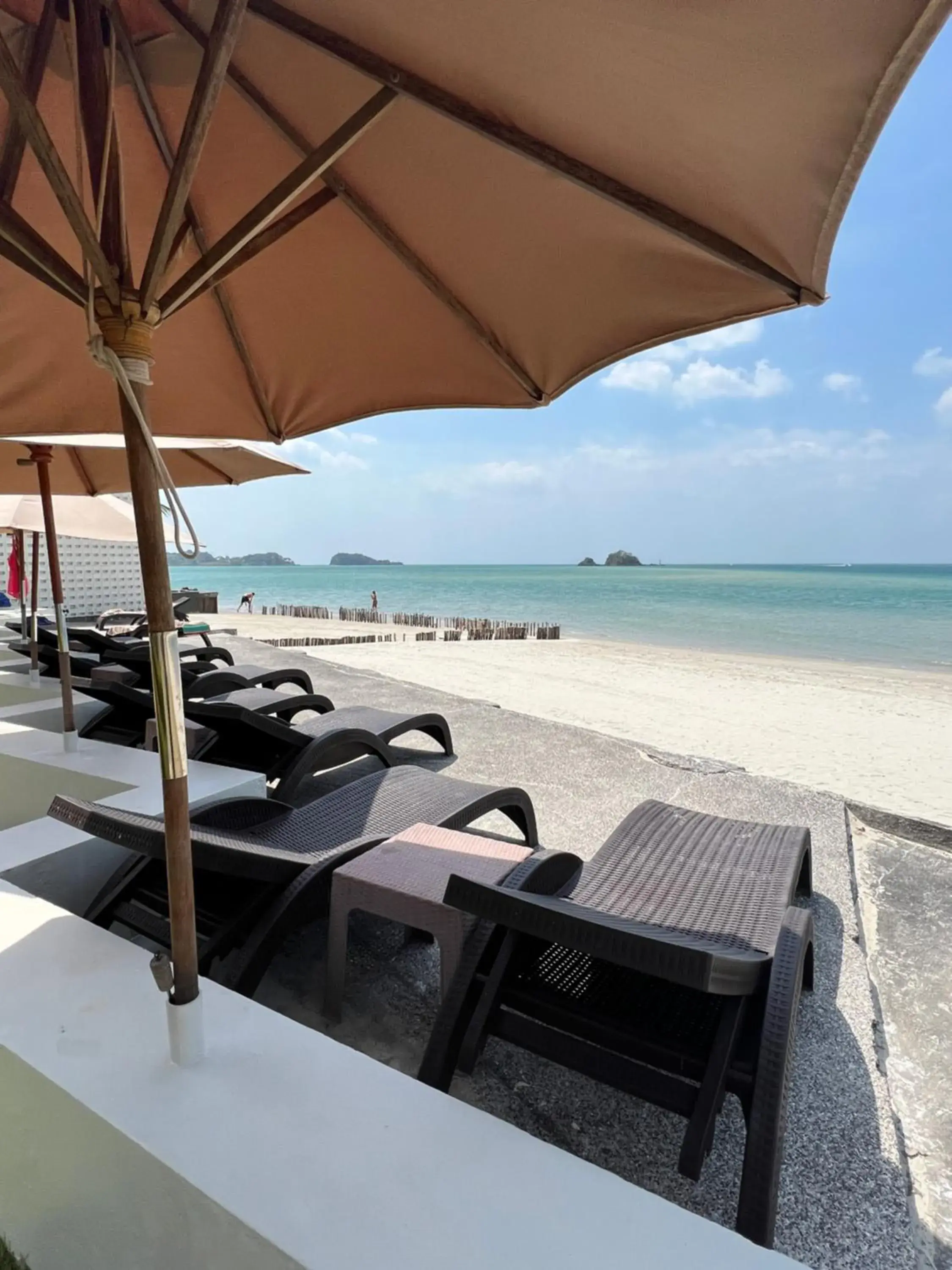 Day in LANTA PURA beach resort-SHA extra plus