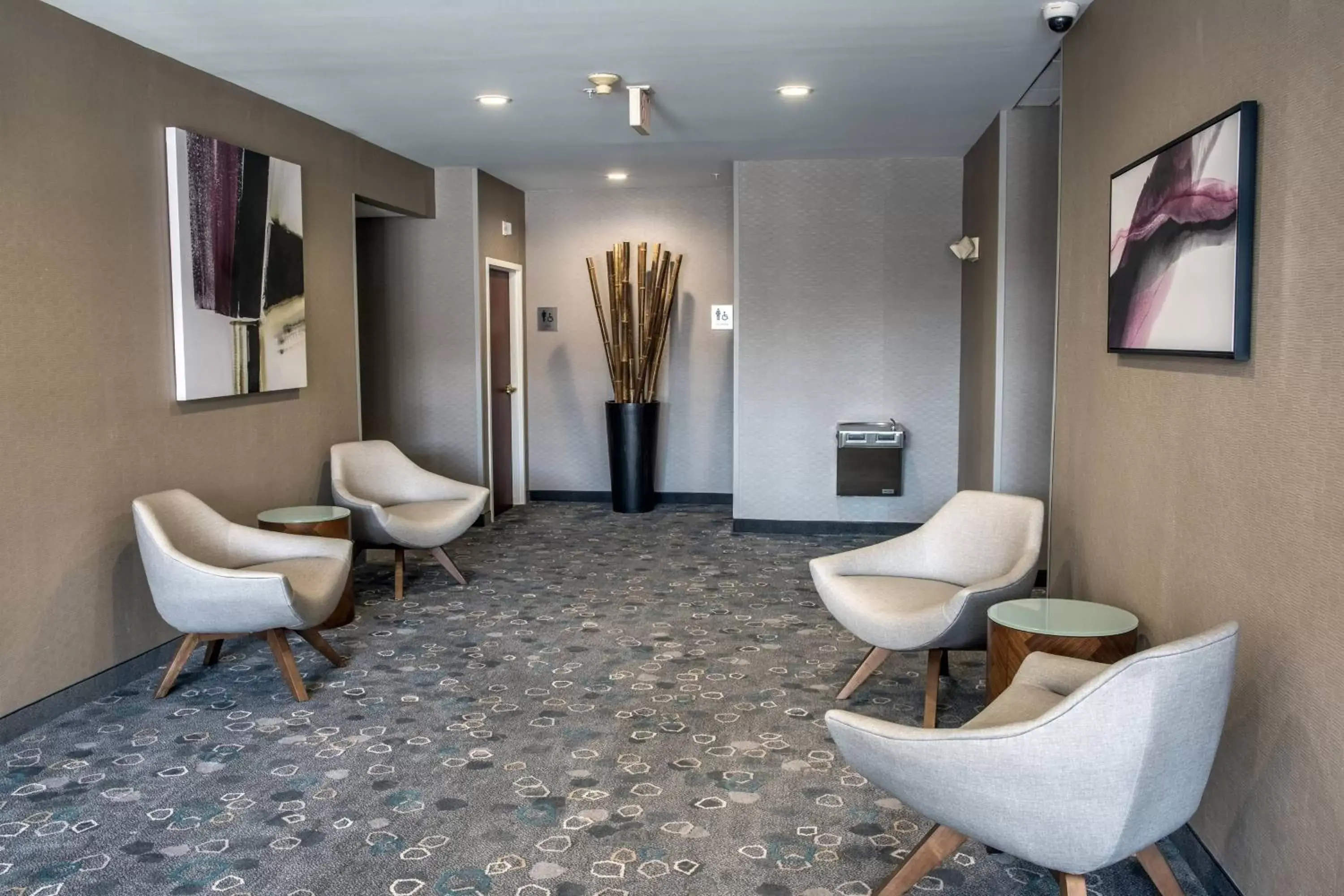 Meeting/conference room, Seating Area in Courtyard by Marriott Norwich