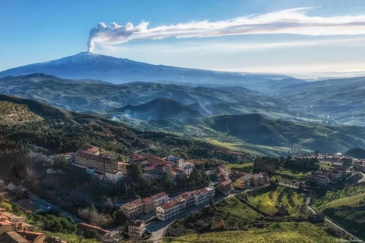 Nearby landmark, Bird's-eye View in B&B al centro storico