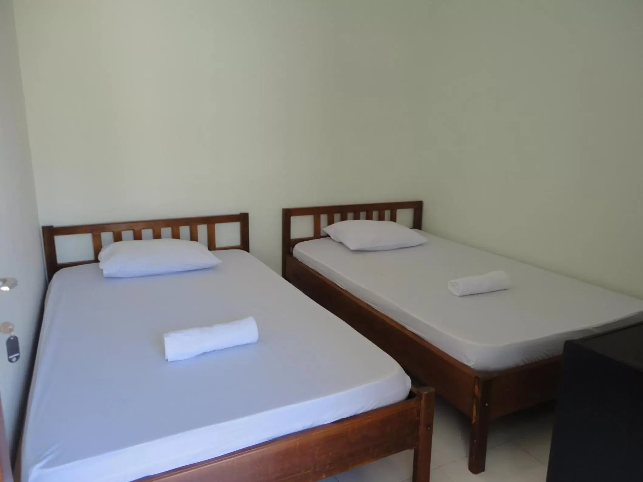 Bed in Jazz Senggigi Hotel Bed in Jazz Senggigi Hotel