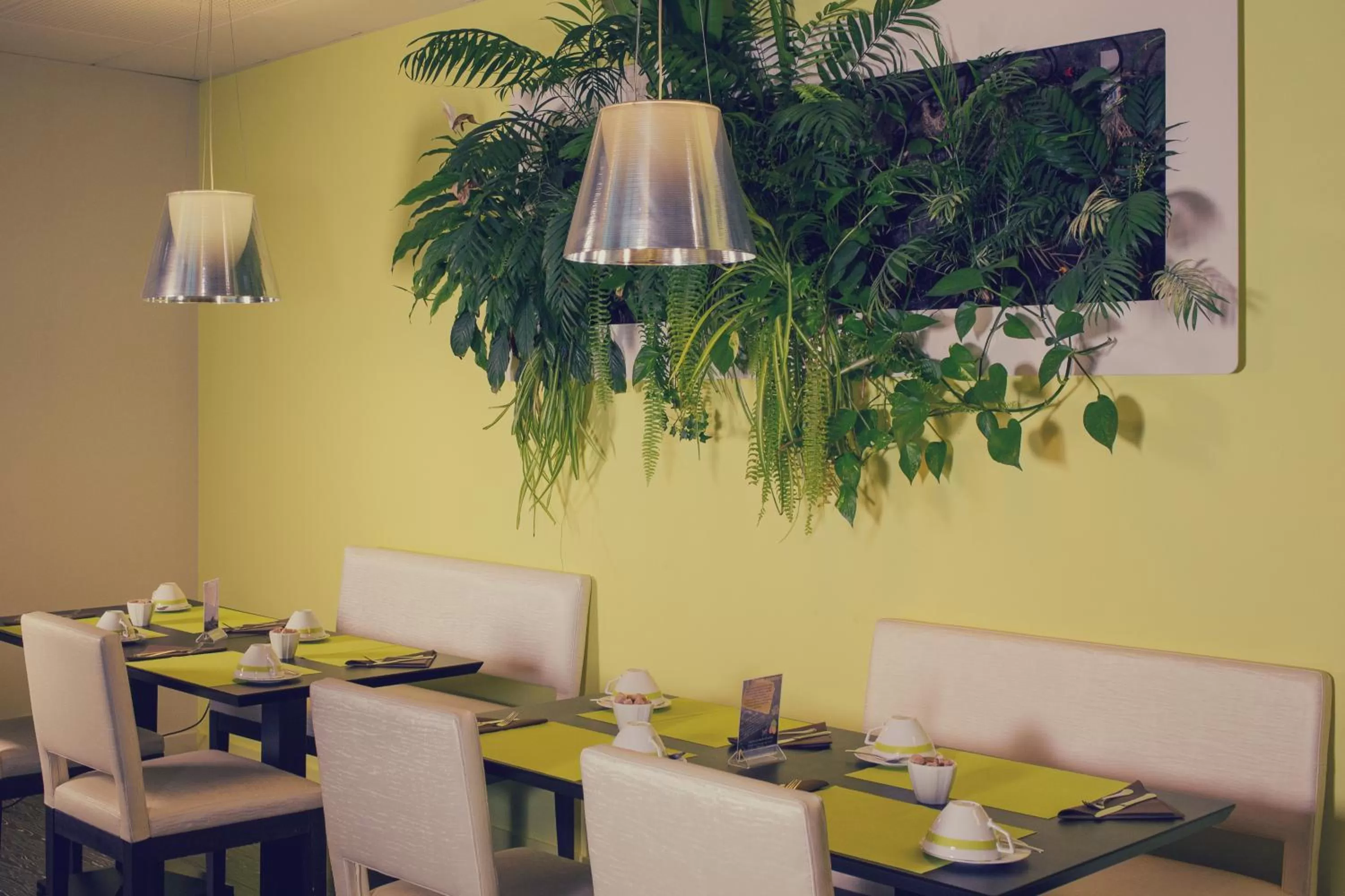 Buffet breakfast in Best Western Plus Richelieu