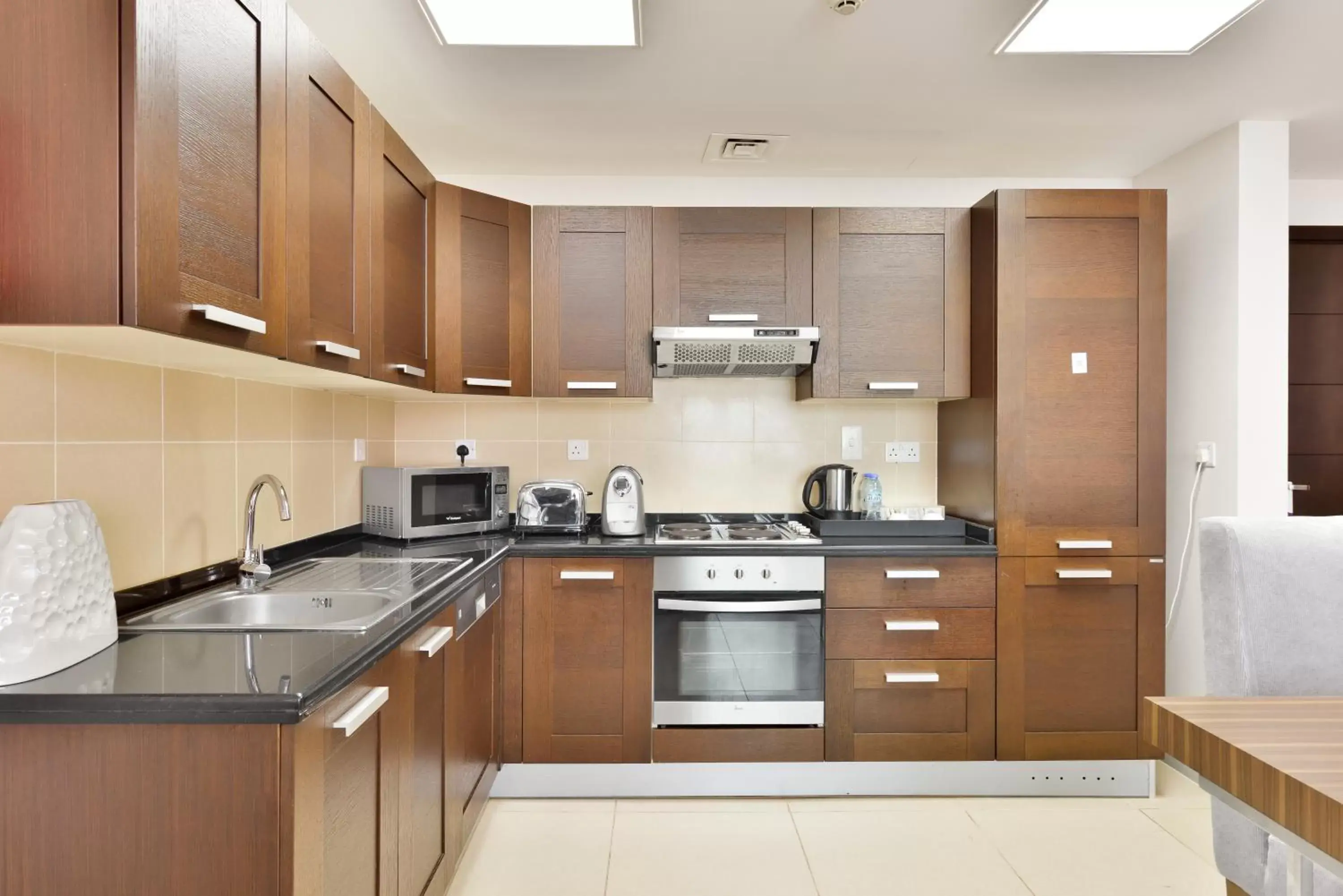 Kitchen or kitchenette, Kitchen/Kitchenette in Nassima Tower Hotel Apartments