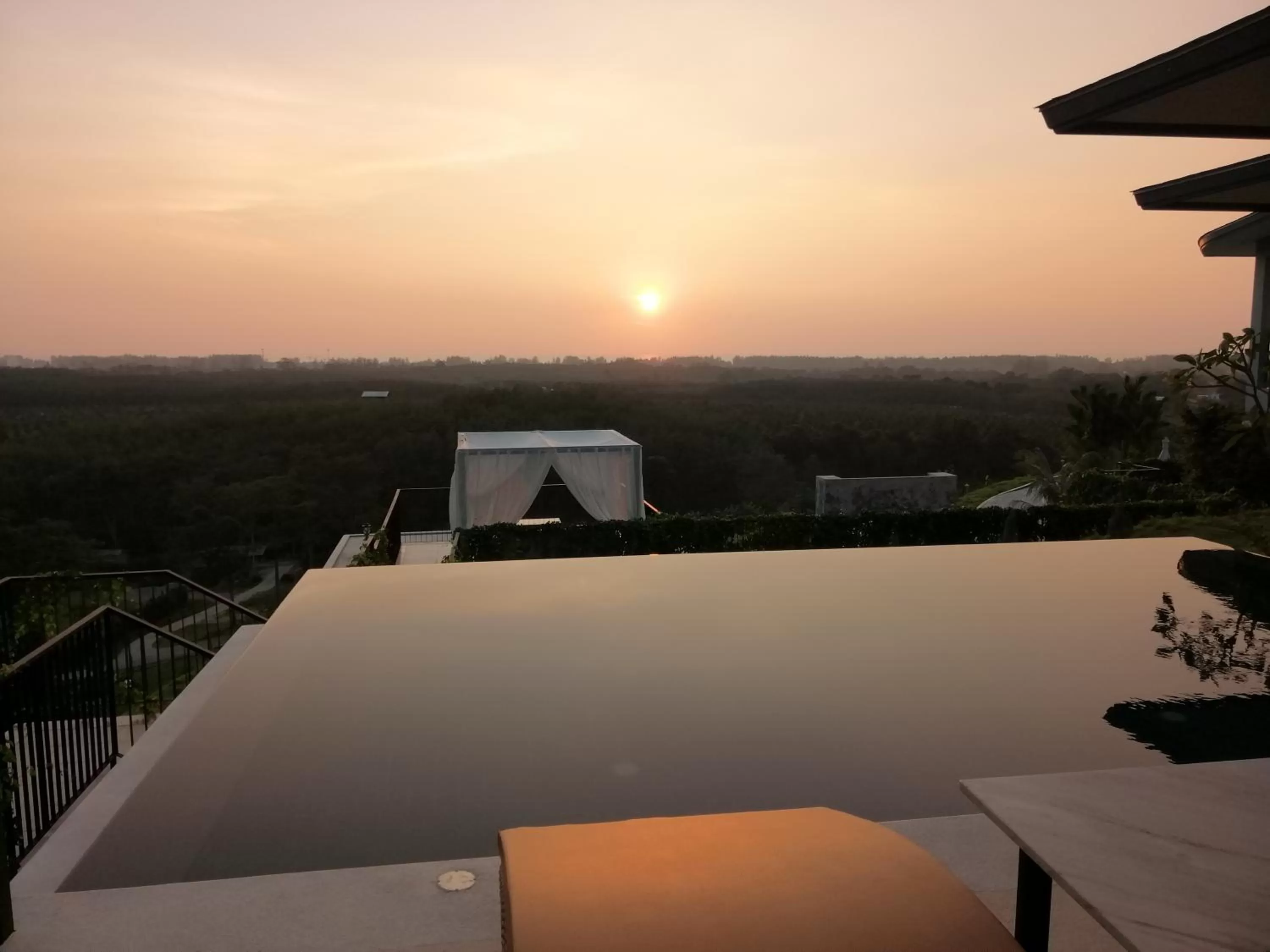 Sunset in Khaolak Blue Sky Villa