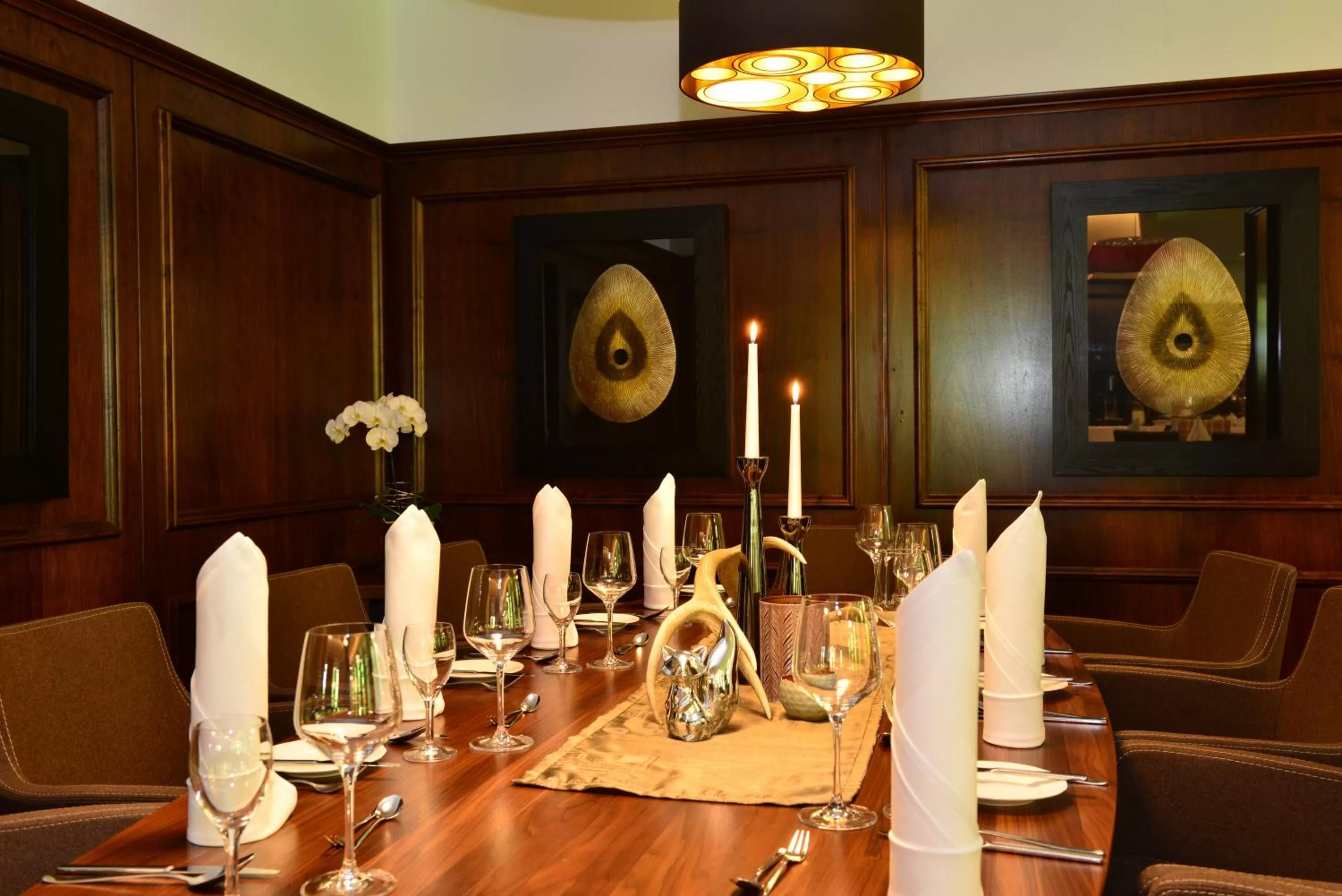 Restaurant/places to eat in Lobinger-Parkhotel