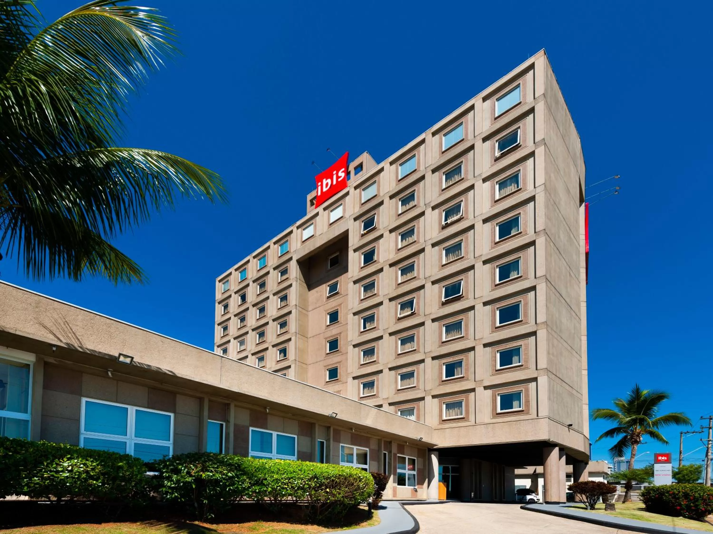 Property building in ibis Sorocaba