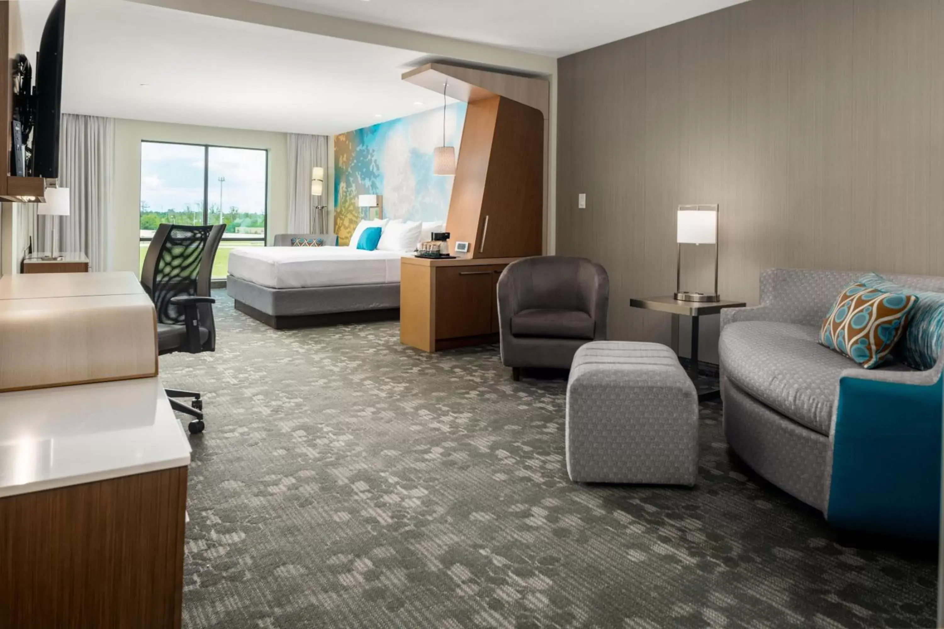Photo of the whole room in Courtyard by Marriott Houston Northeast