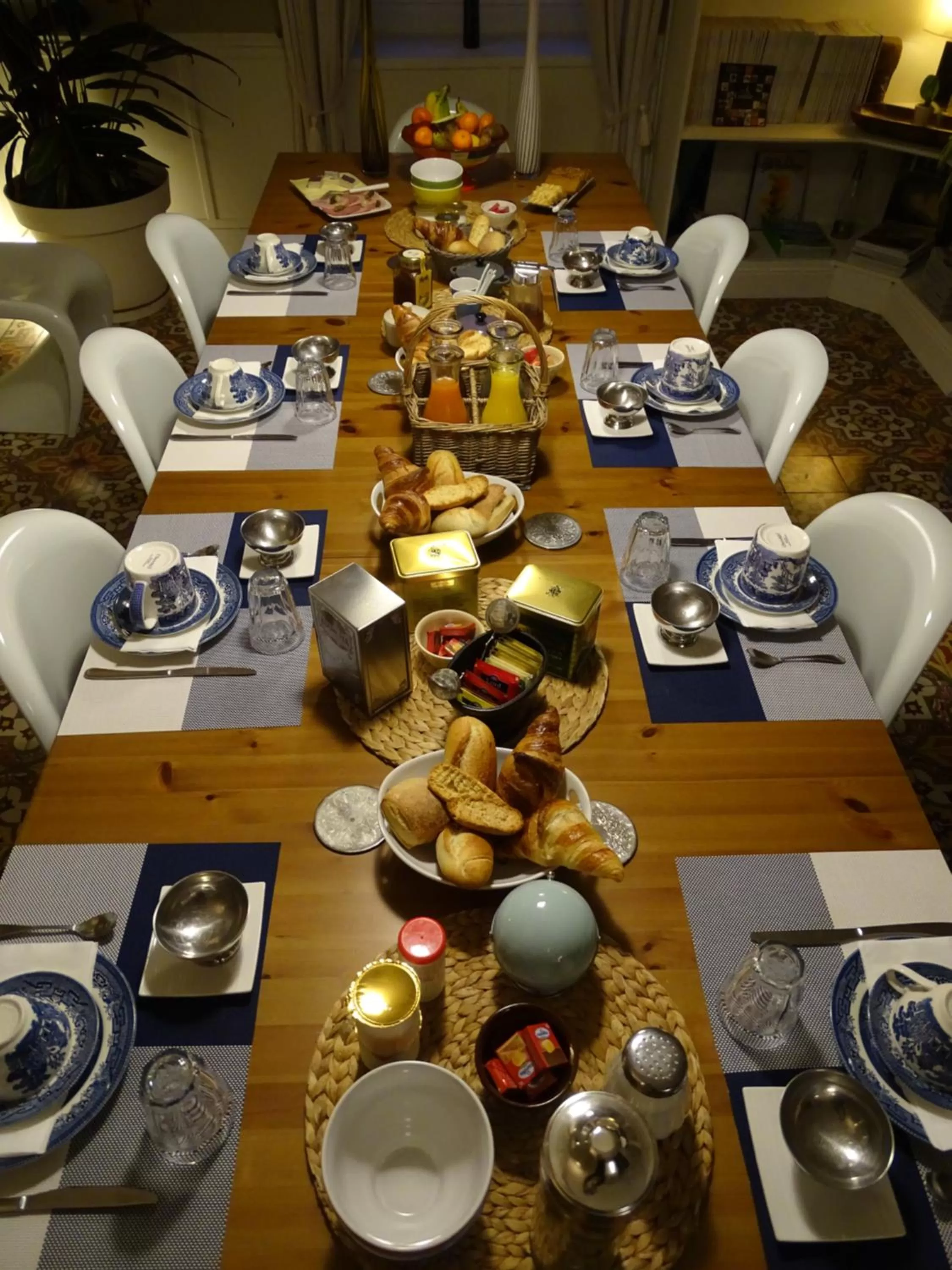 Lobby or reception in Chambres d'hôtes Belle Vigneronne